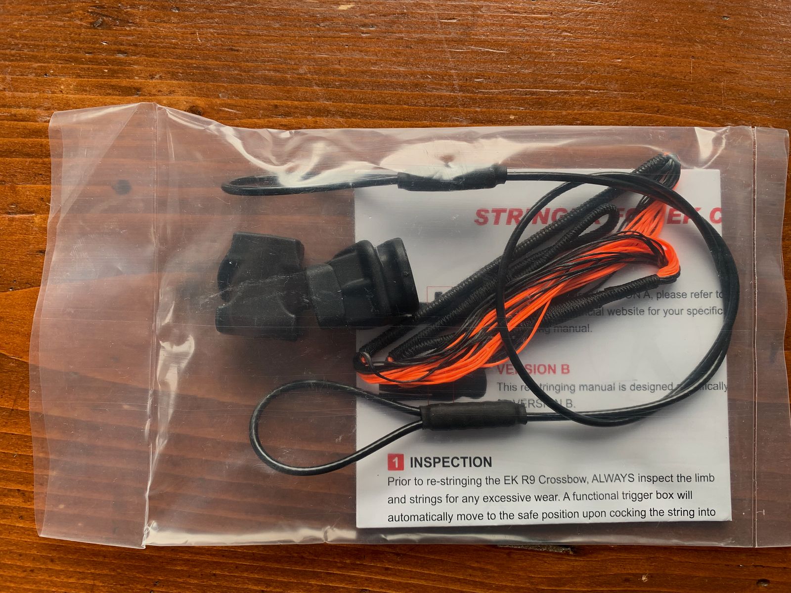 EK Archery Adder Repetierarmbrust mit viel Zubehör