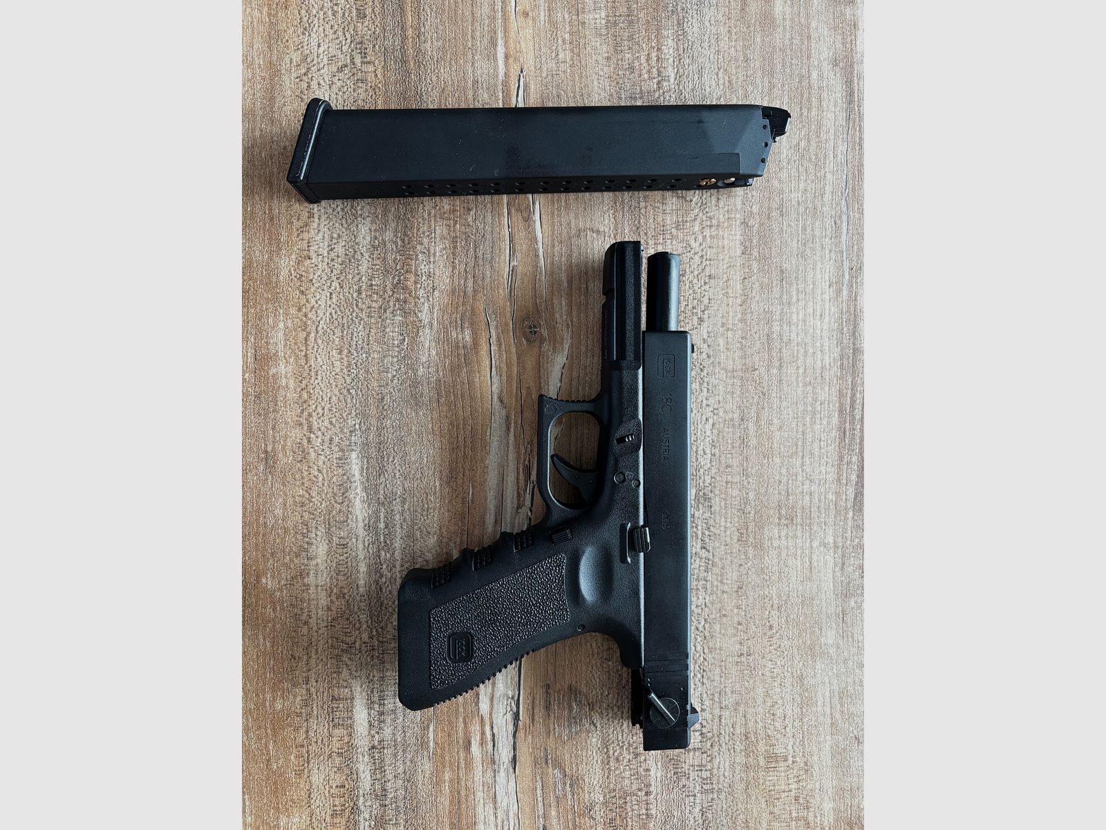 original licensed Glock 18c 6mm BB Airsoft (1 Joule) submachine gun Full-Auto Blow Back