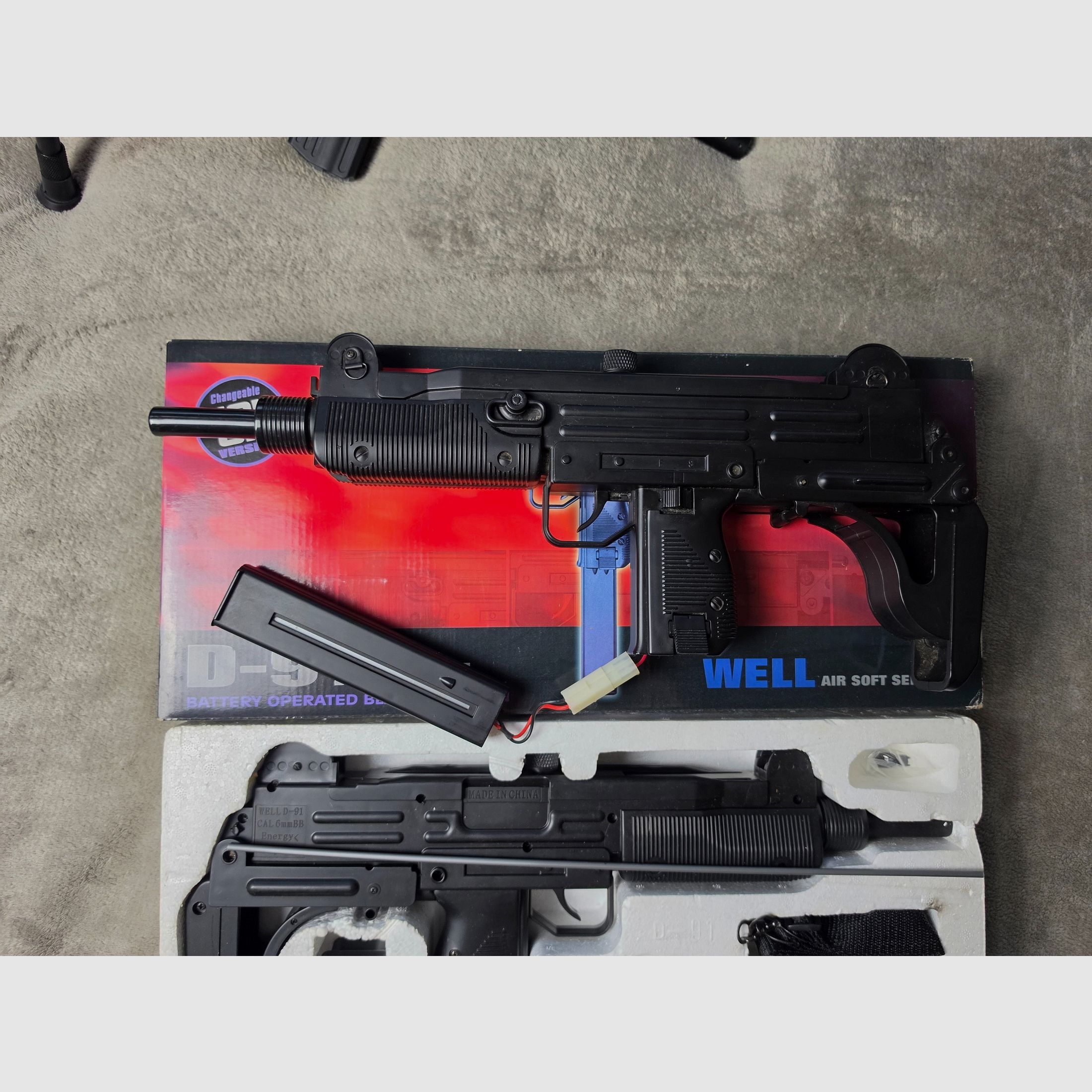 2x WELL D-91 UZI Airsoft SMG eléctrica Softair lote / set, imagen 6 de 9