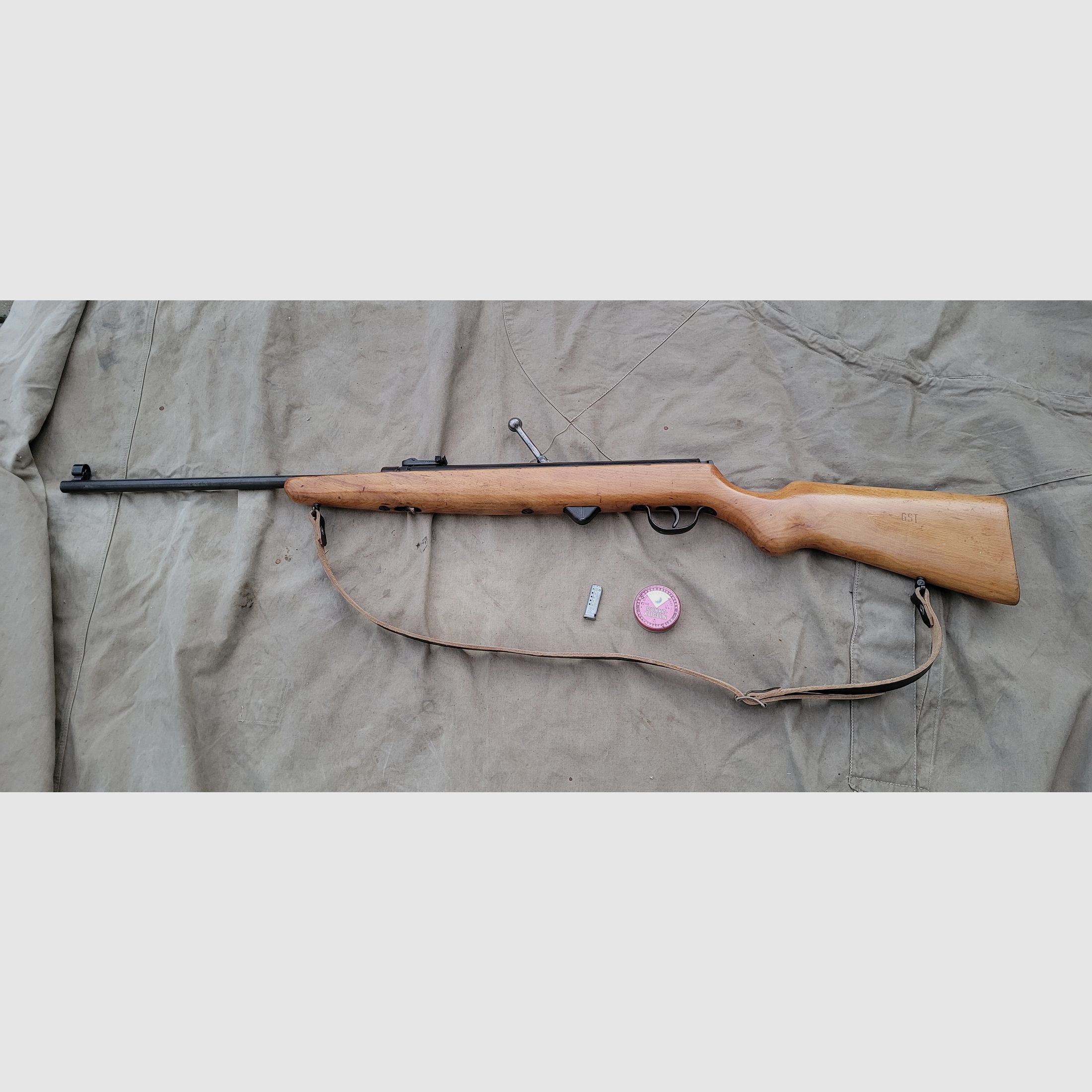 DDR Luftgewehr mit Magazin Haenel 310