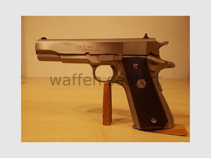 Colt Government MKIV Series 80 Stainless Pistole