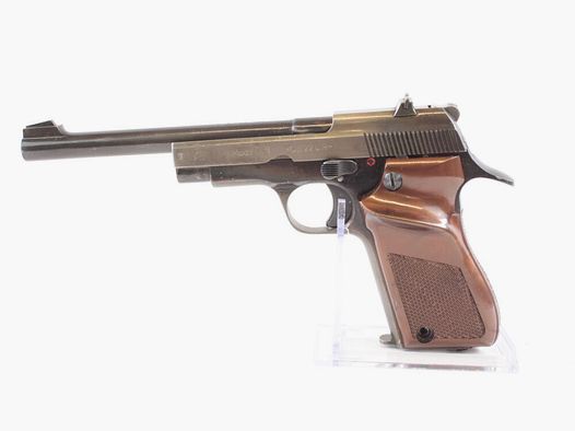 Unique D6 small caliber pistol - .22lr