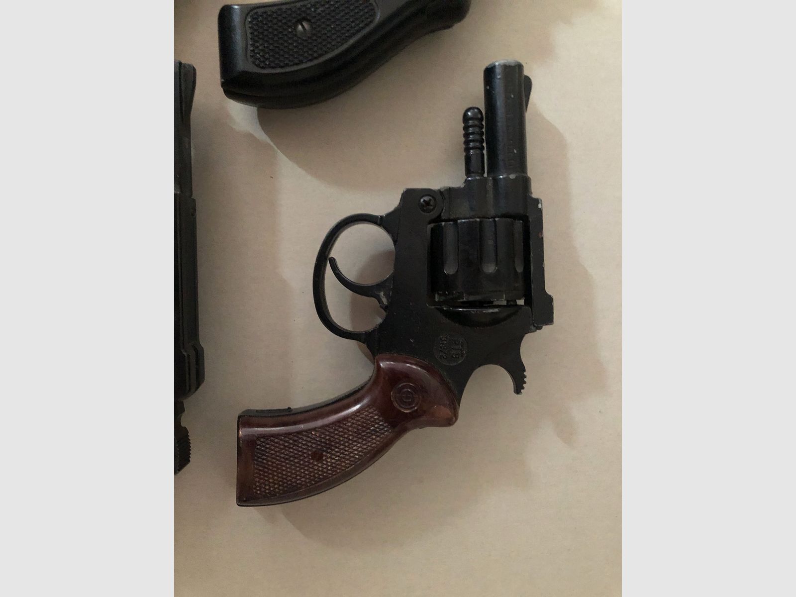 Konvolut Revolver Schreckschuss Röhm RG 79  Umarex 4,5mm & 9mm  Reck Chief Special