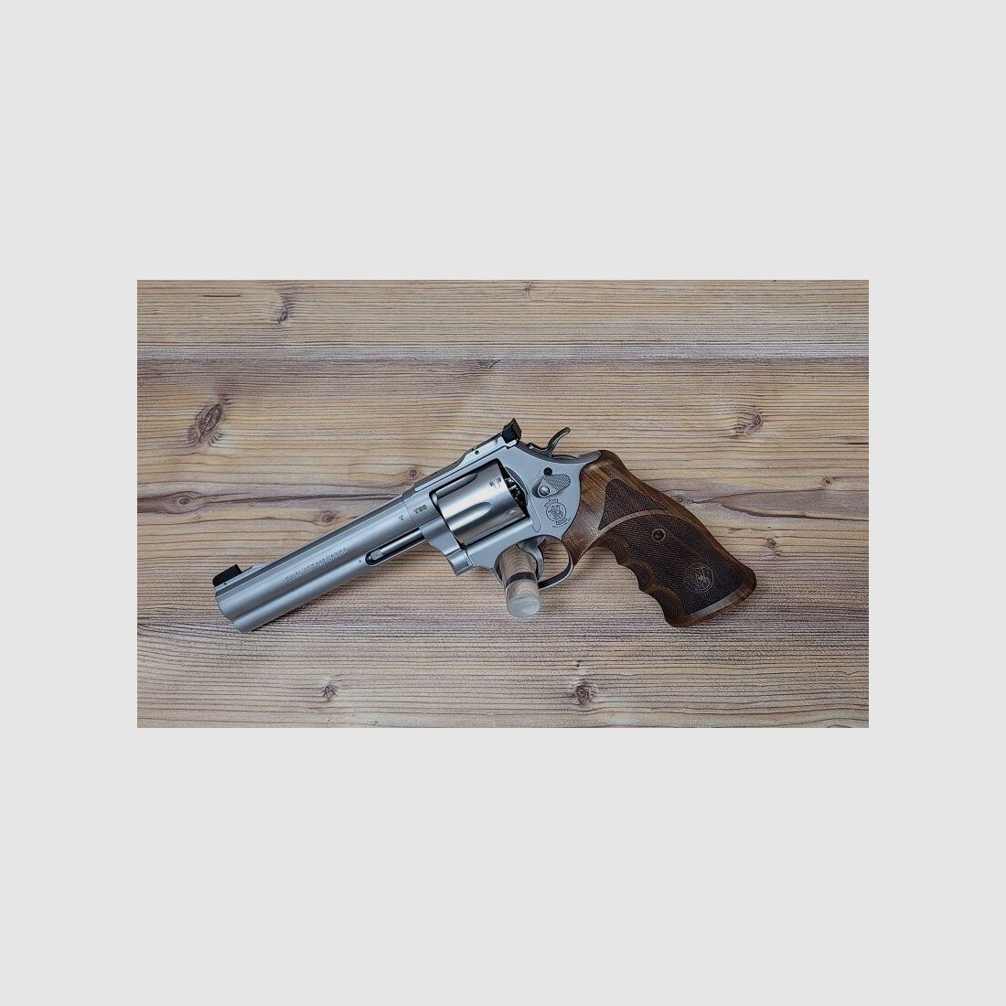 Smith & Wesson 686 Target Champion 6" - stainless matt