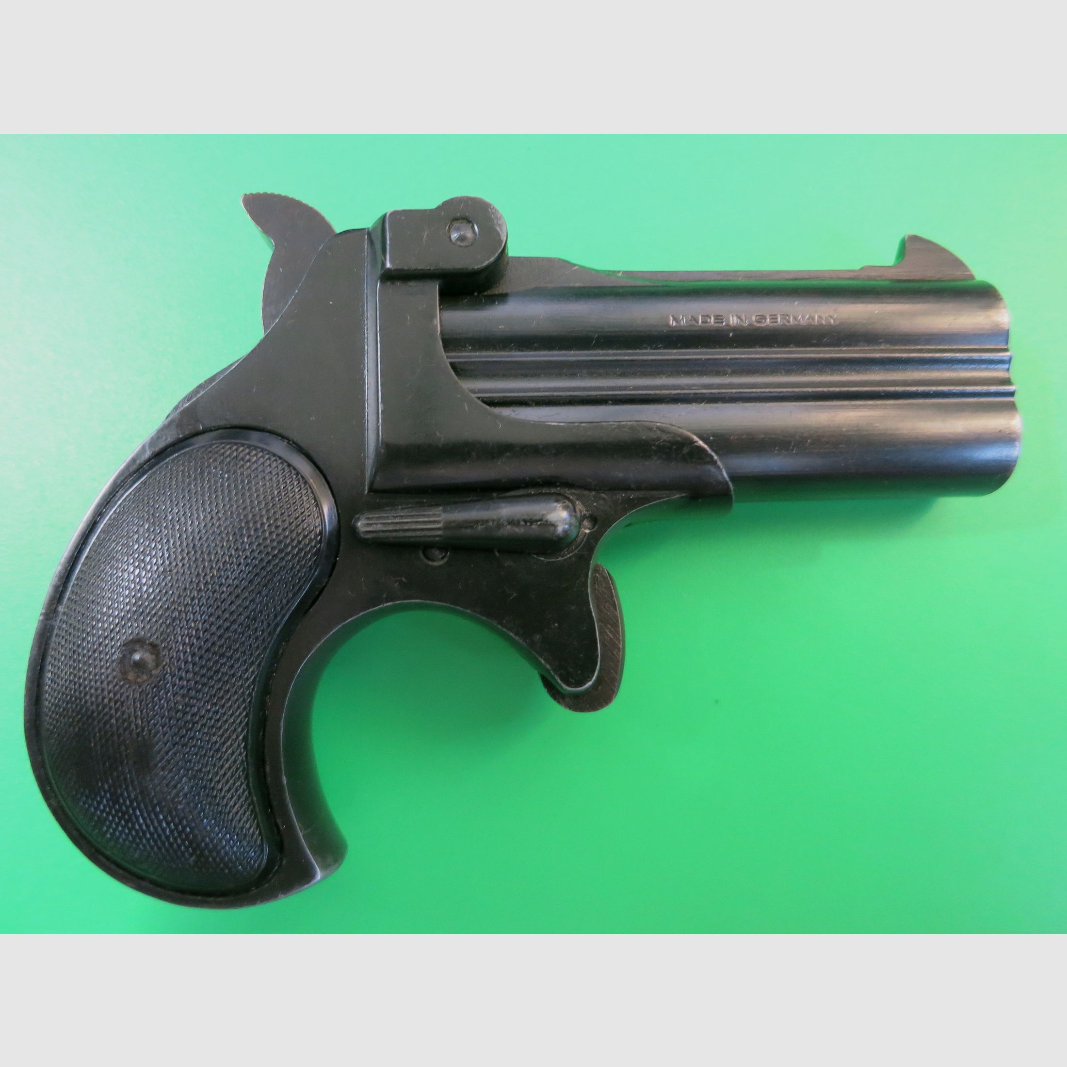 RÖHM RG17 Derringer, .38 Special, disparo de remate + caza de trampas #82