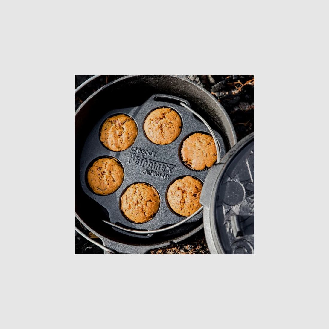 Petromax Muffin Pan mf6 made of Cast Iron, image 6 of 8