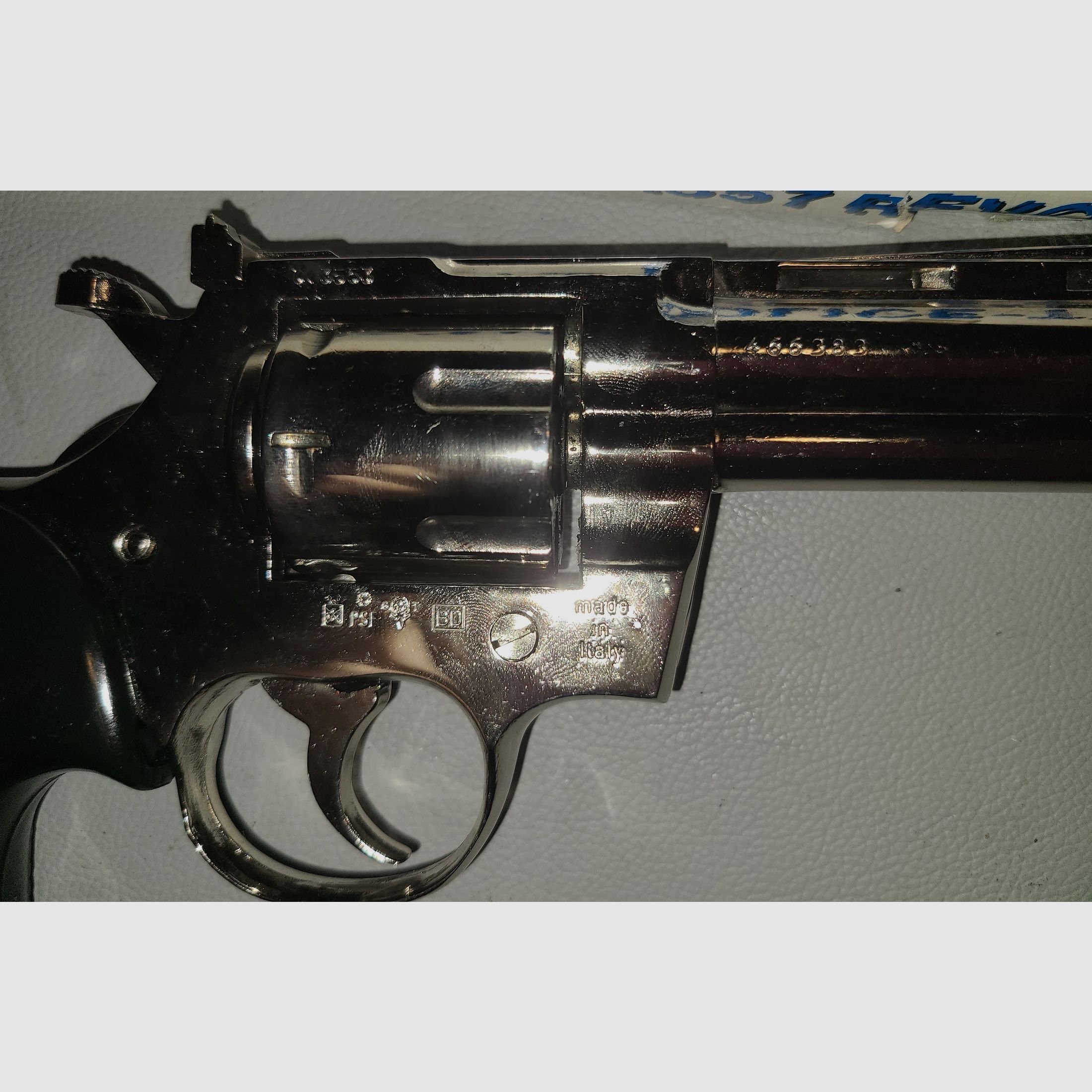 UMAREX PYTHON VERCHROMT/ ohne Zubehör/ mit OVP / cal. 9mm 380K / PTB  282-3 SCHRECKSCHUSS GAS REVOLVER SILVESTER SELBSTVERTEIDIGUNG / GEBRAUCHT 