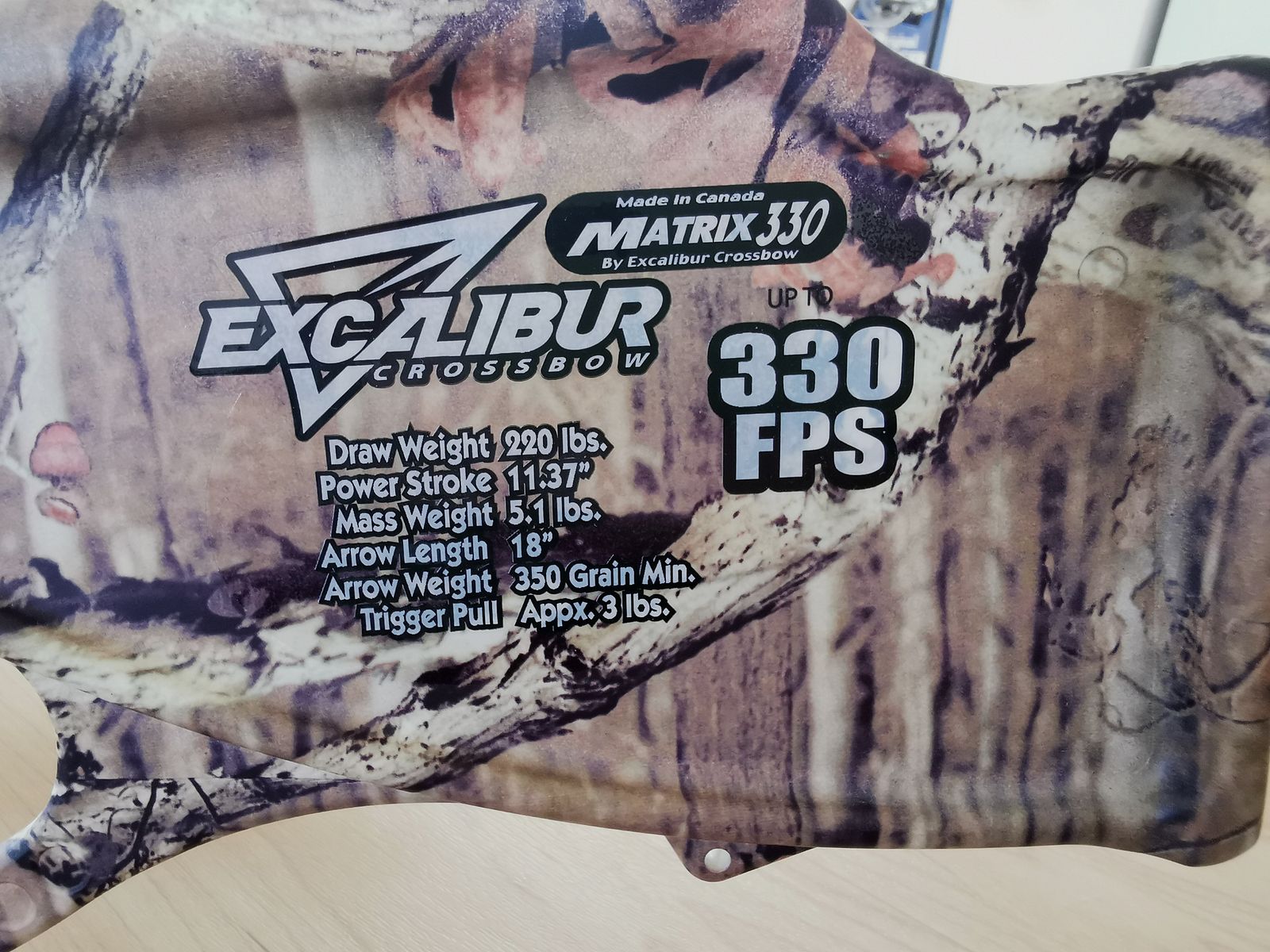 Armbrust Excalibur "Matrix 330" mit Zielfernrohr und Zubehör