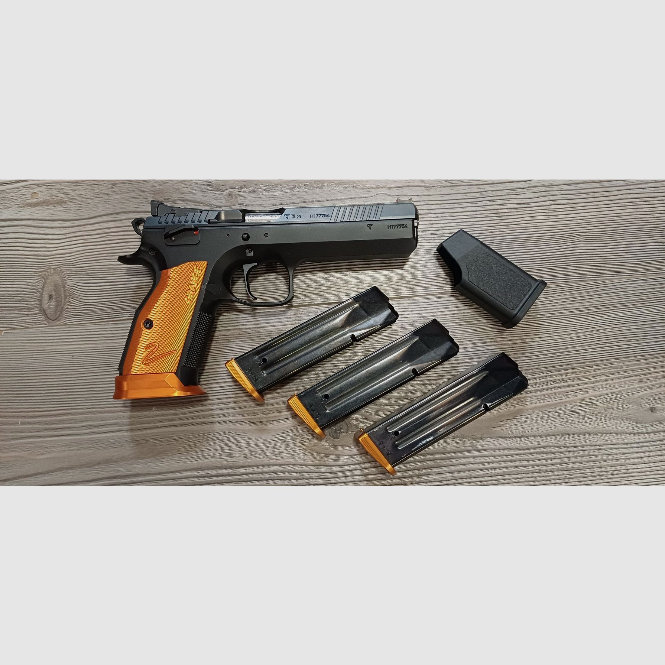 CZ TS 2 ORANGE PISTOLE 9X19, Bild 3 von 6