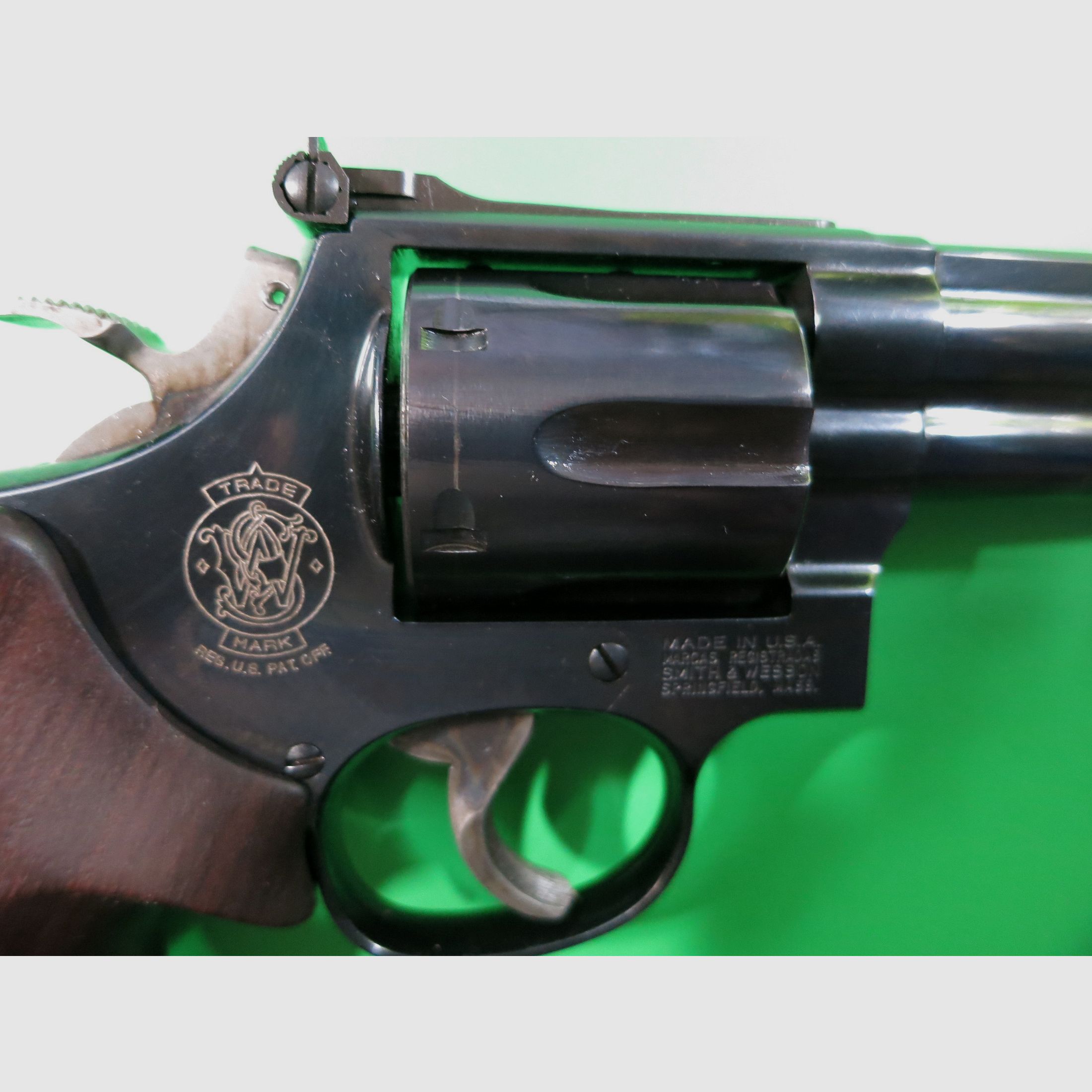 Revolver SMITH & WESSON Modell 586-4, Target Champion 6", Kal. 38/357 Mag, Royal Blue   #97