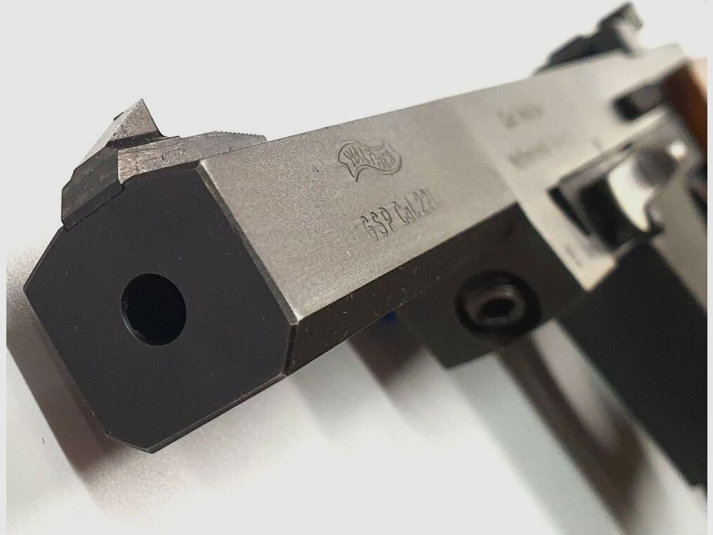 Carl Walther Waffenfabrik Ulm/Do. GSP mit Nill Griffschalen