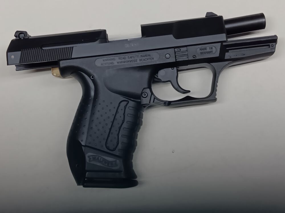 Carl Walther - Ulm P 99