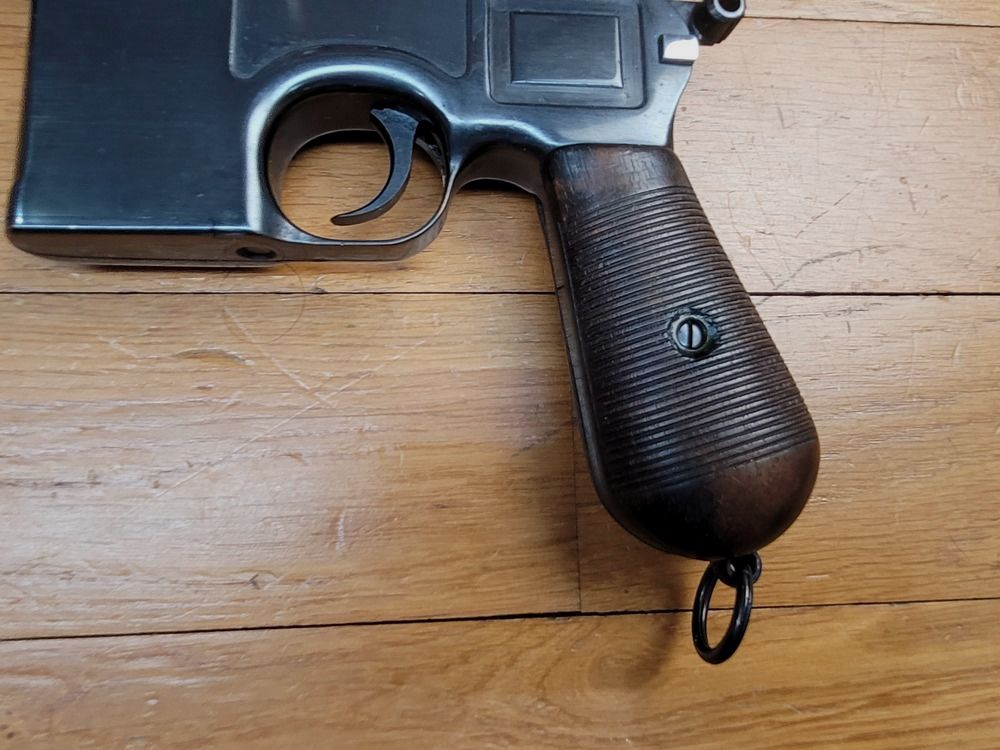 Sehr schöner C96 Mauser Pistol – Legendäre Waffe – Herstellung Mauser Oberndorf A/M Ende 1915 – 100% monomatrikulier – 7,63 Mauser – TBE++, Bild 21 von 23