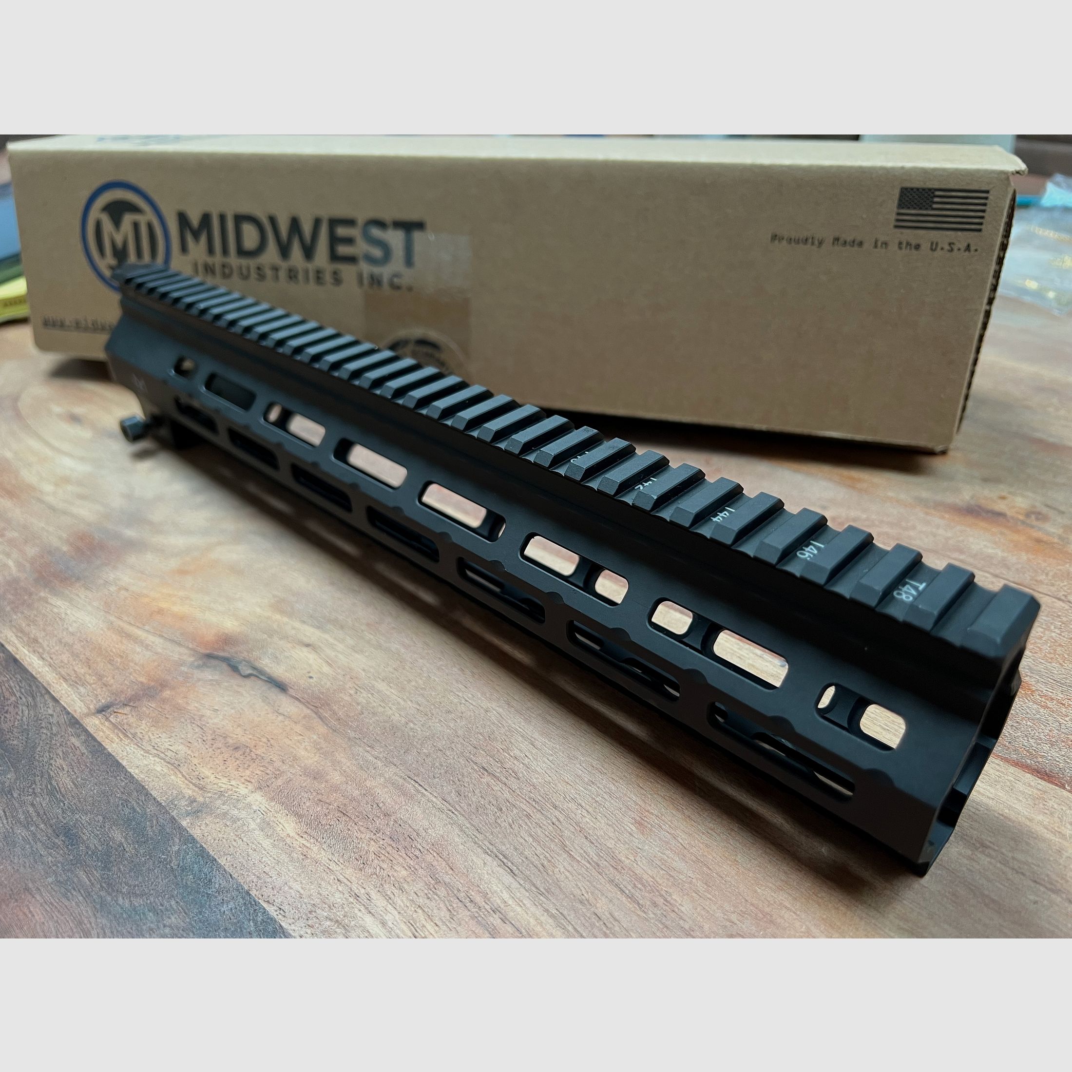 Midwest Industries HK416/MR223 13,5” impugnatura M-LOK