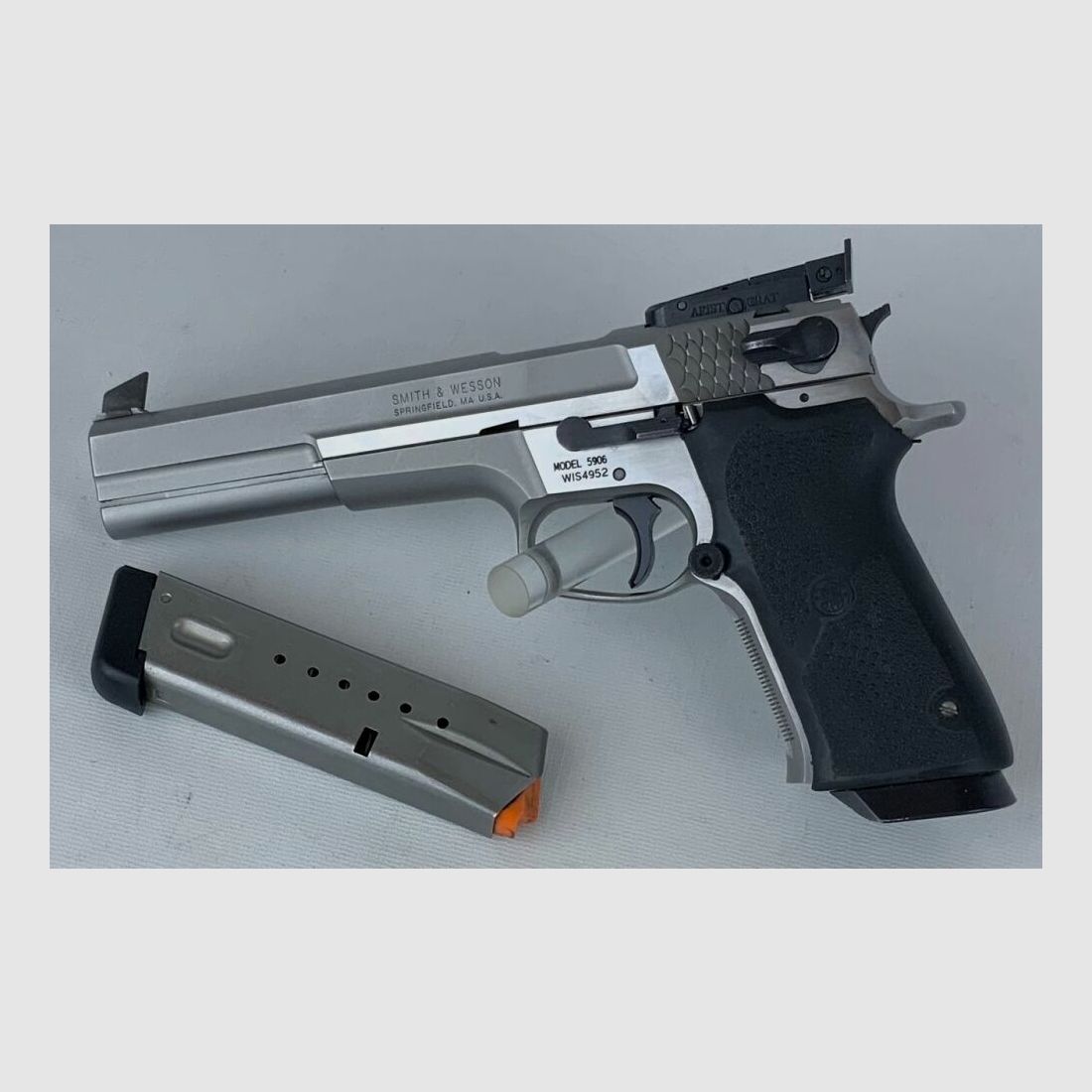 Smith & Wesson Smith & Wesson Mod. 5906 Target Champion 6", Bild 2 von 2