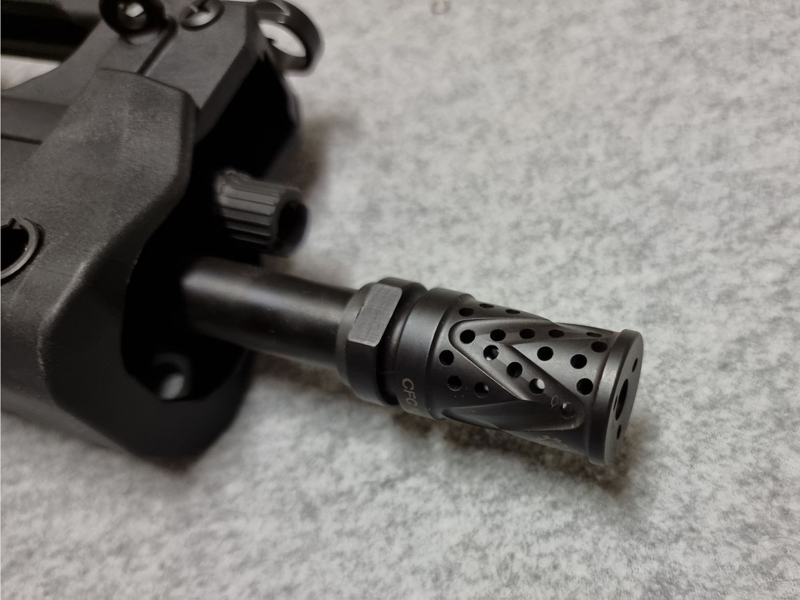 Springfield Hellion (HS VHS-2) - .223 Remington - mit einzigartigem Zubehör - optional B&T Rotex Schalldämpfer 
