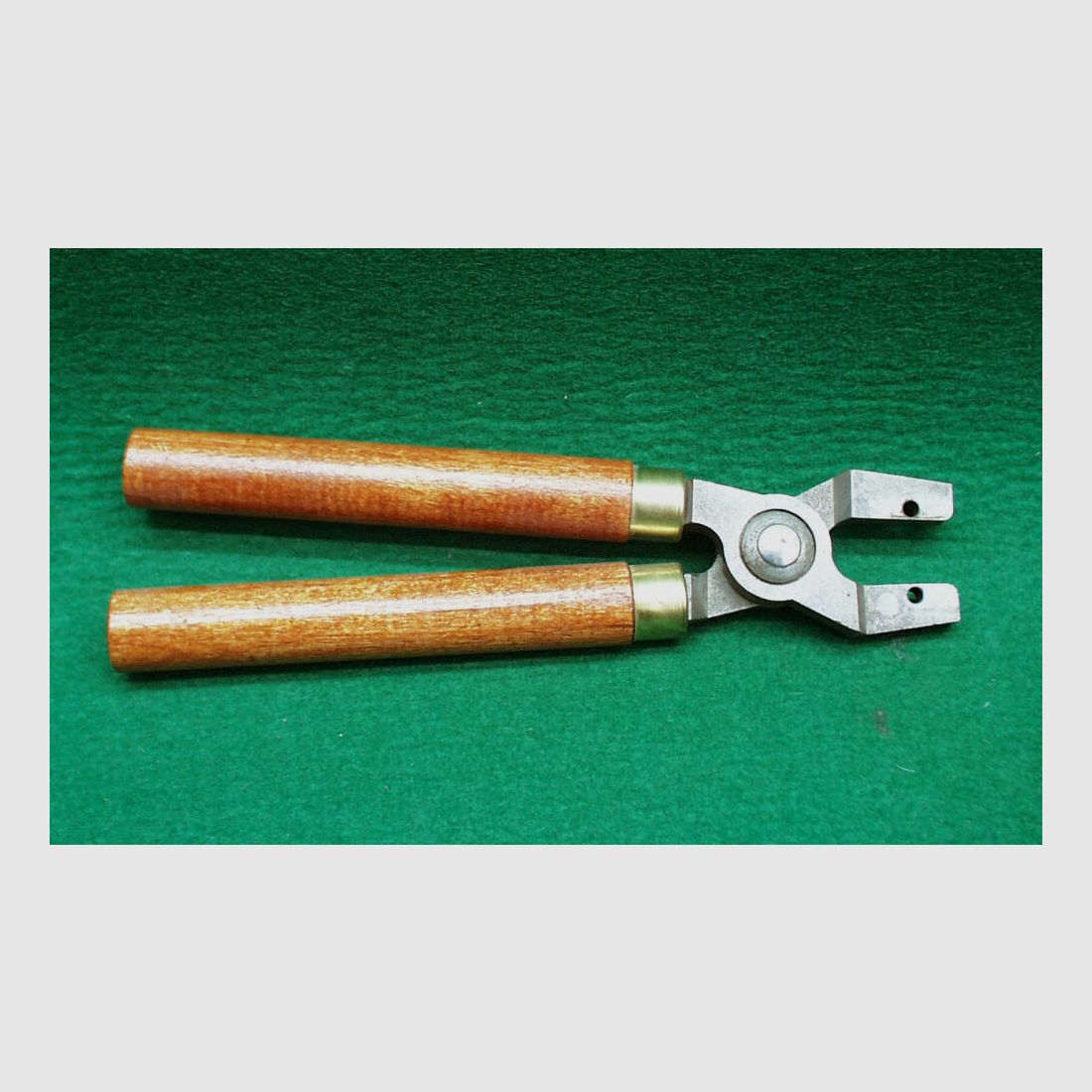 Thompson Center grip pliers / cocking grip pliers