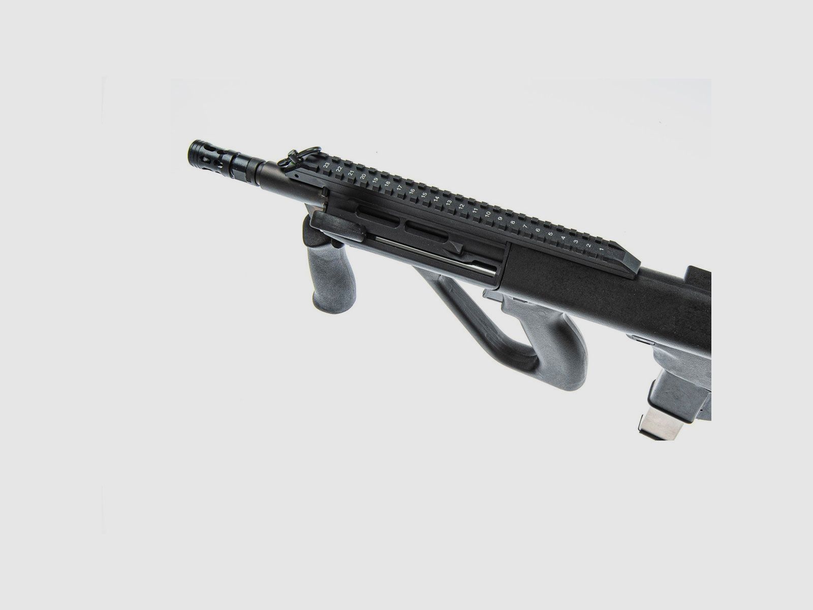 BÜCHSE – STEYR-AUG-SA A3 | OHNE OPTIK MIT PICATINNY-SCHIENEN | CAL. 9mm LUGER | LAUF 365mm, Bild 10 von 21