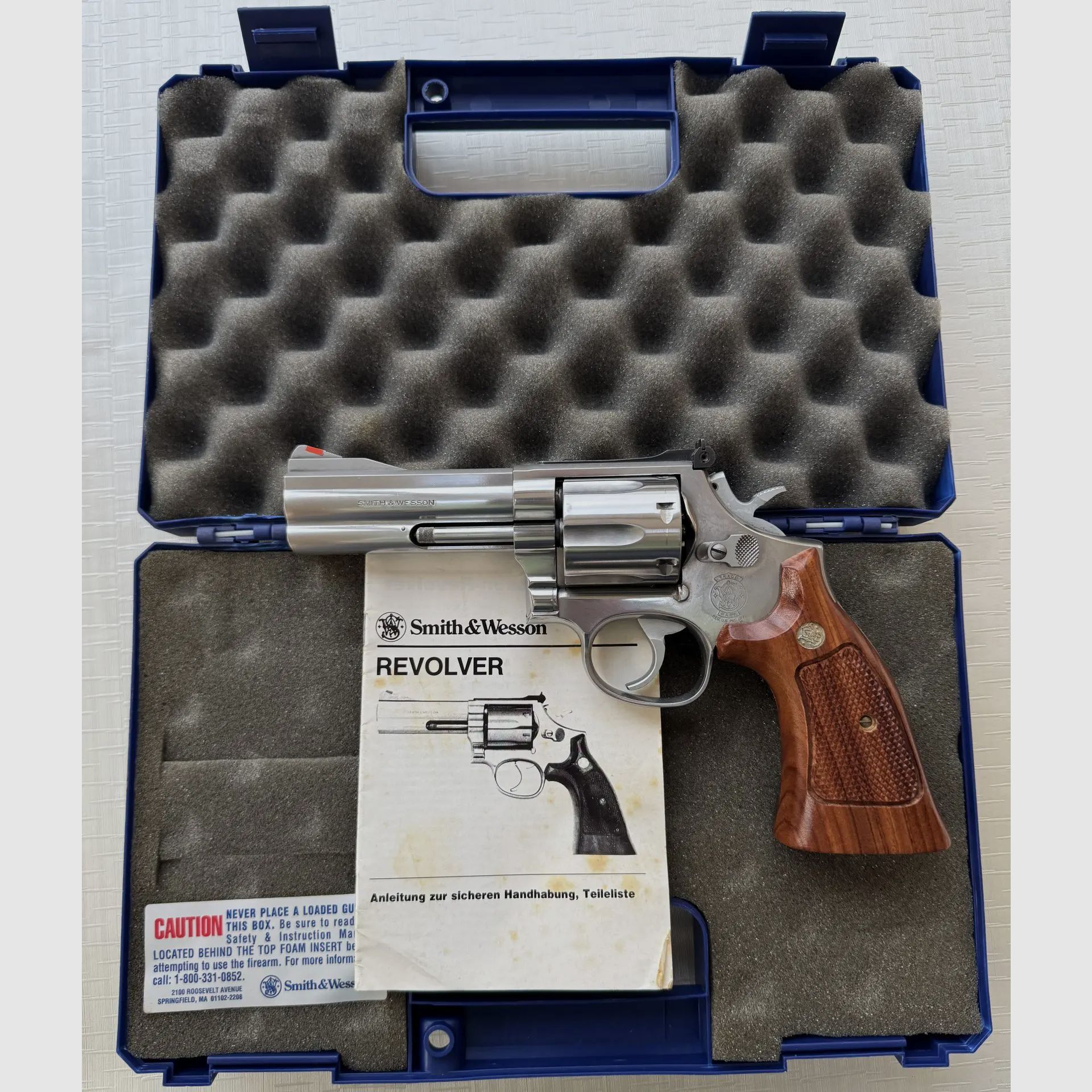 Smith & Wesson Modell 686-3 – 4 Zoll – Kaliber .357 Magnum