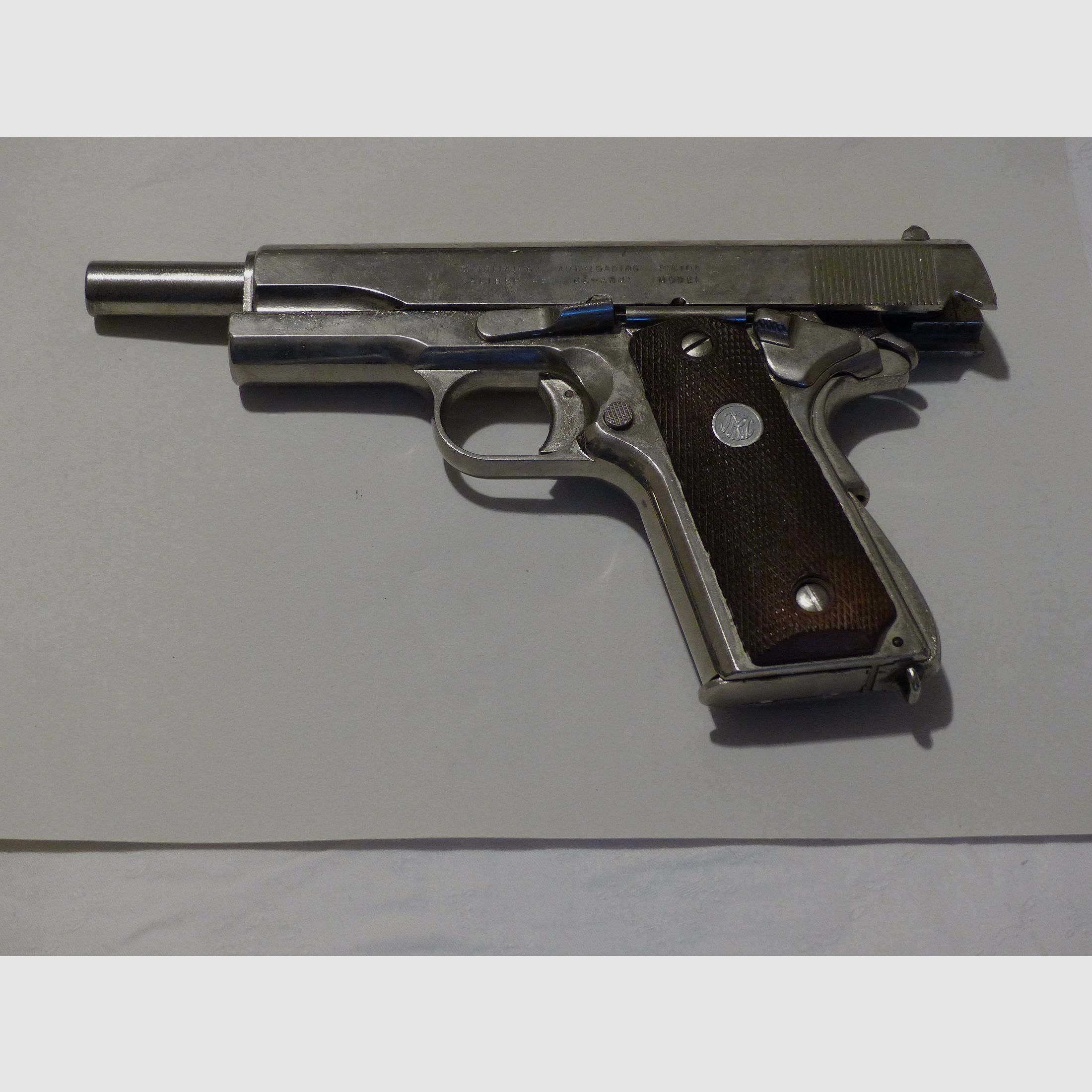 Colt Government Pistole M-1911A1-67 Cal. .45 ACP RMI Japan Vollmetall Deko 70er