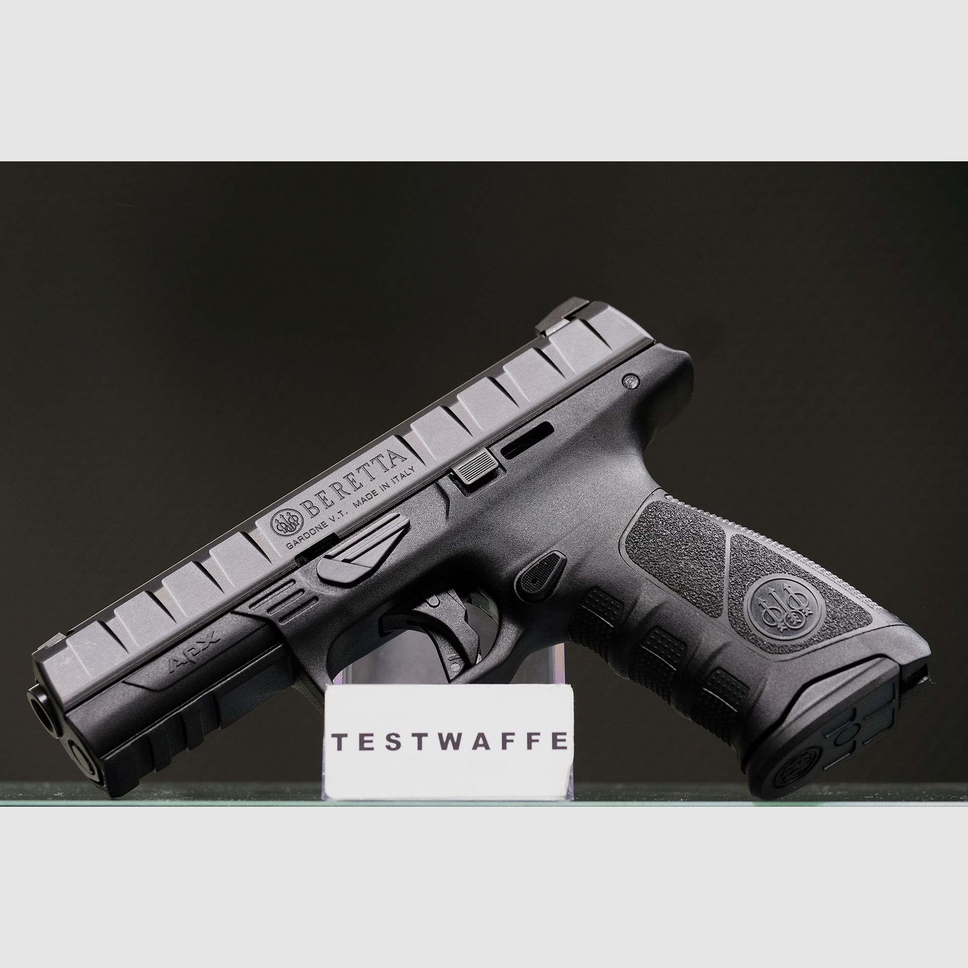 Beretta APX, image 2 sur 2