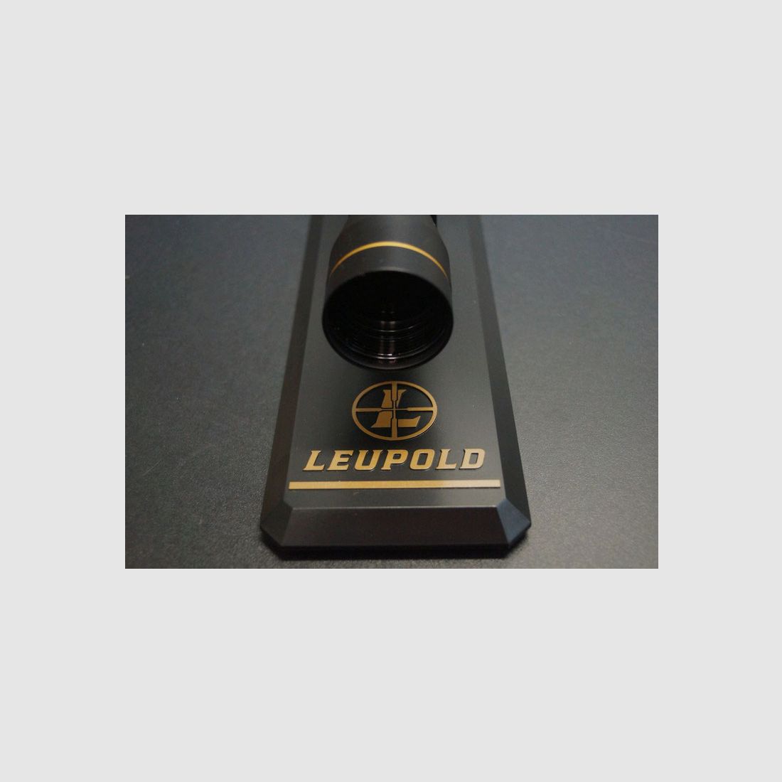 Leupold VX-2 4-12×40, Bild 1 von 3