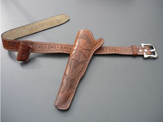 HKDesign - Western Holster + cinturón para Colt Walker, conjunto como se muestra para un zurdo que generalmente está en desventaja.