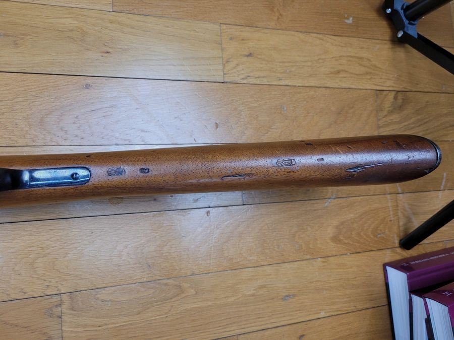 Prächtiges Infanteriegewehr Mauser 1871/84 – Vollständig einheitliche Seriennummer – Preußisches Arsenal Spandau – Bedeutende Zuteilung an das 1. Grenadierregiment der Garde Kaiser Alexander – neuer Lauf – Stück in TBE ++, Bild 12 von 34