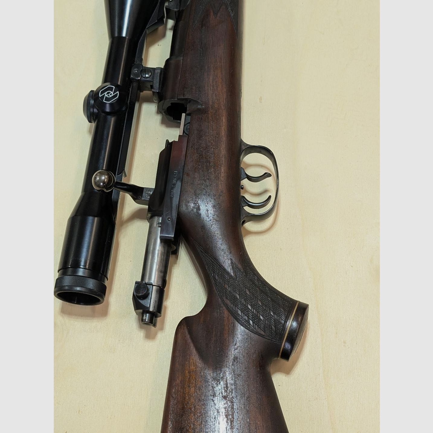 Mauser C66. Herhaler in het kaliber 7x64 met richtkijker