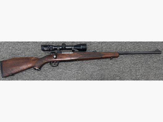 98 w kalibrze 7x64 z lunetą 3-9x40