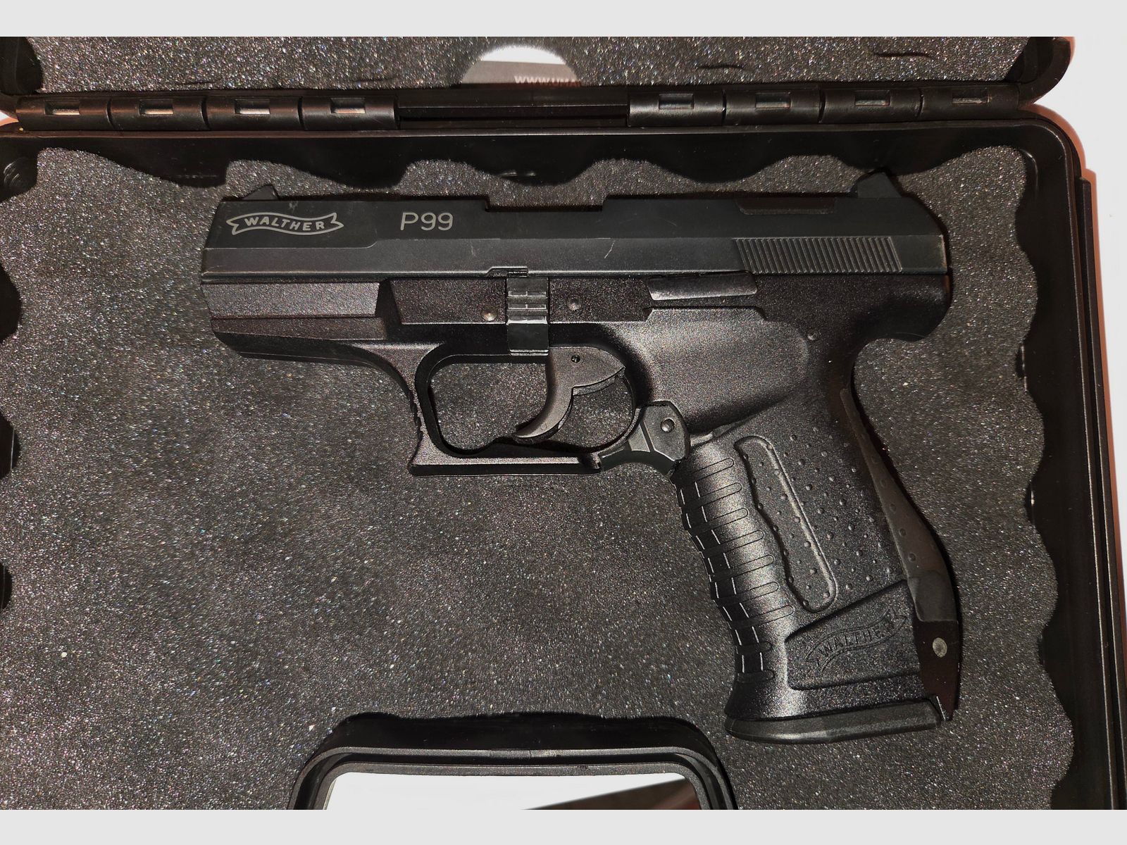 Walther P99 strzelba alarmowa