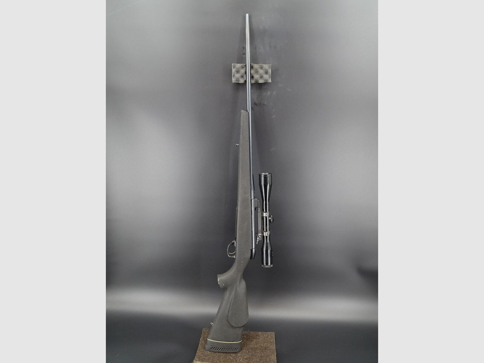 Weatherby Mark V Kaliber .300WBY Magnum Schwenkmontage ZF Zeiss Mark V