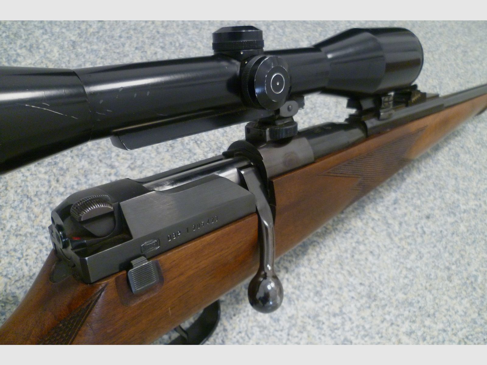 Rifle repetidora Mauser modelo 66 S .243 Win.