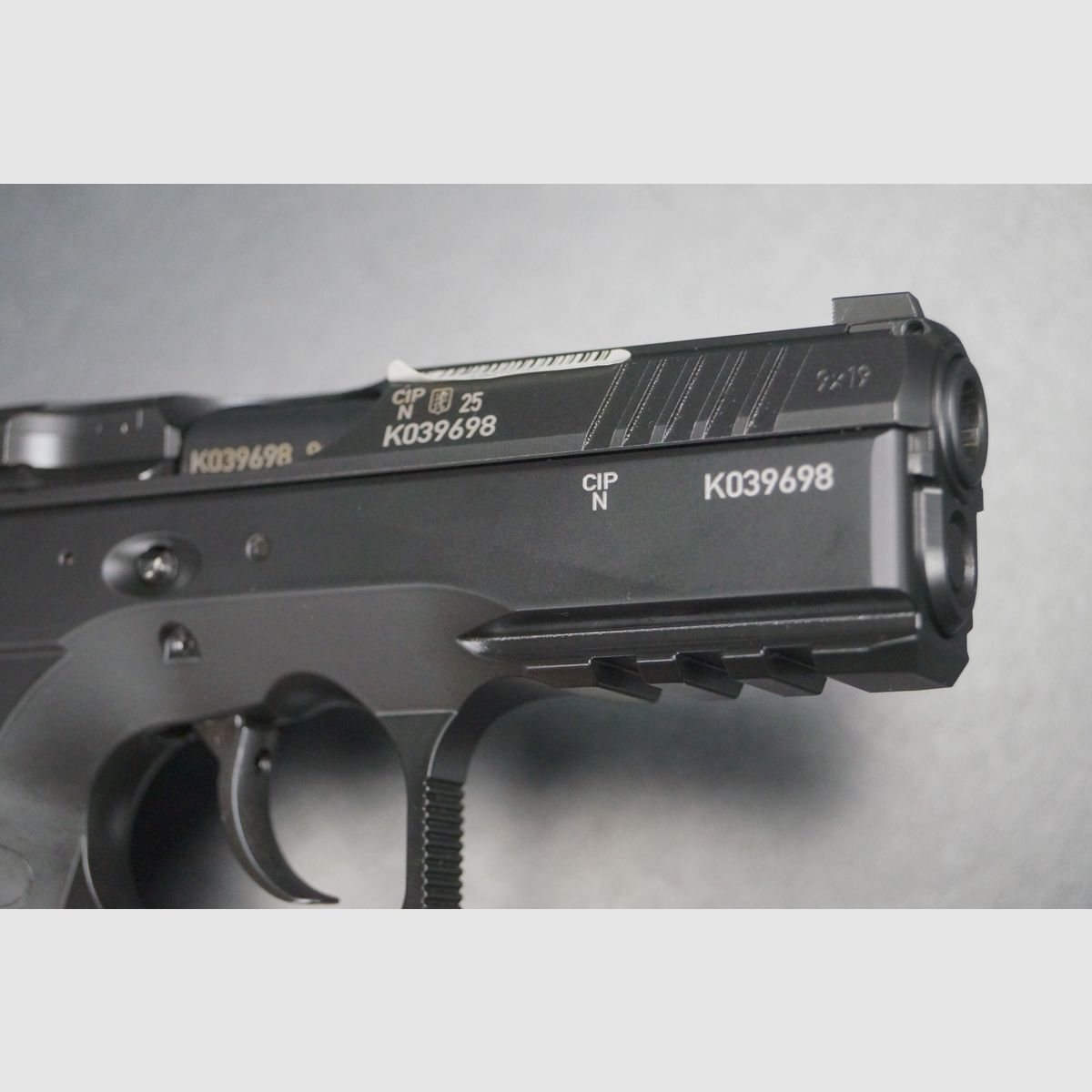 CZ Shadow 2 Compact Carry, immagine 2 di 7