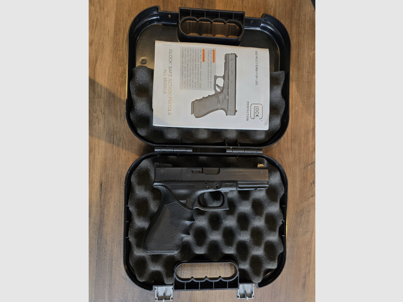 Komplett Set - Glock 17 - Gen.4 - 9X19 - Tasche und Magazine