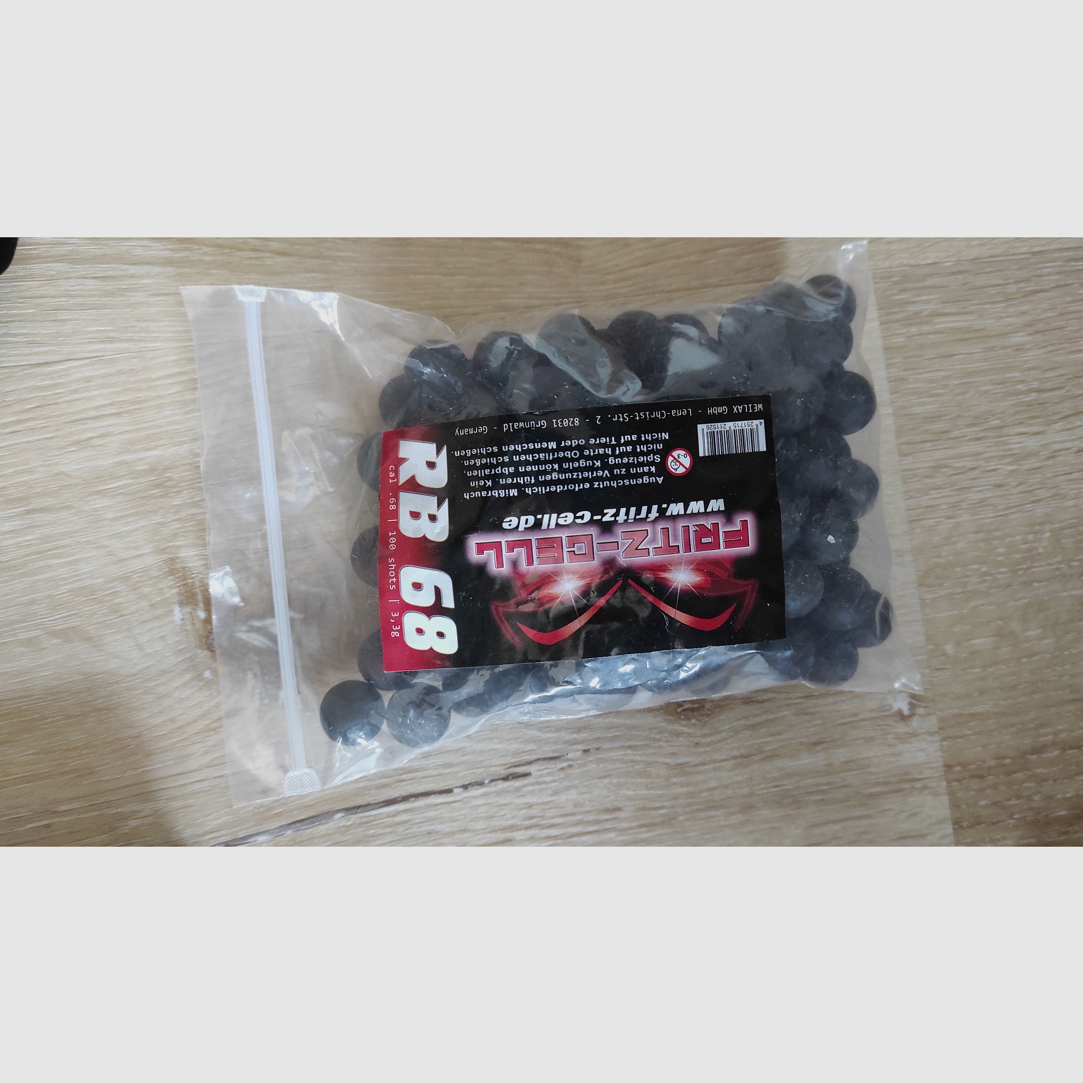 Rubberballs, hard plastic projectiles, rubber projectiles cal.68 CO2 gas guns total 300 rounds