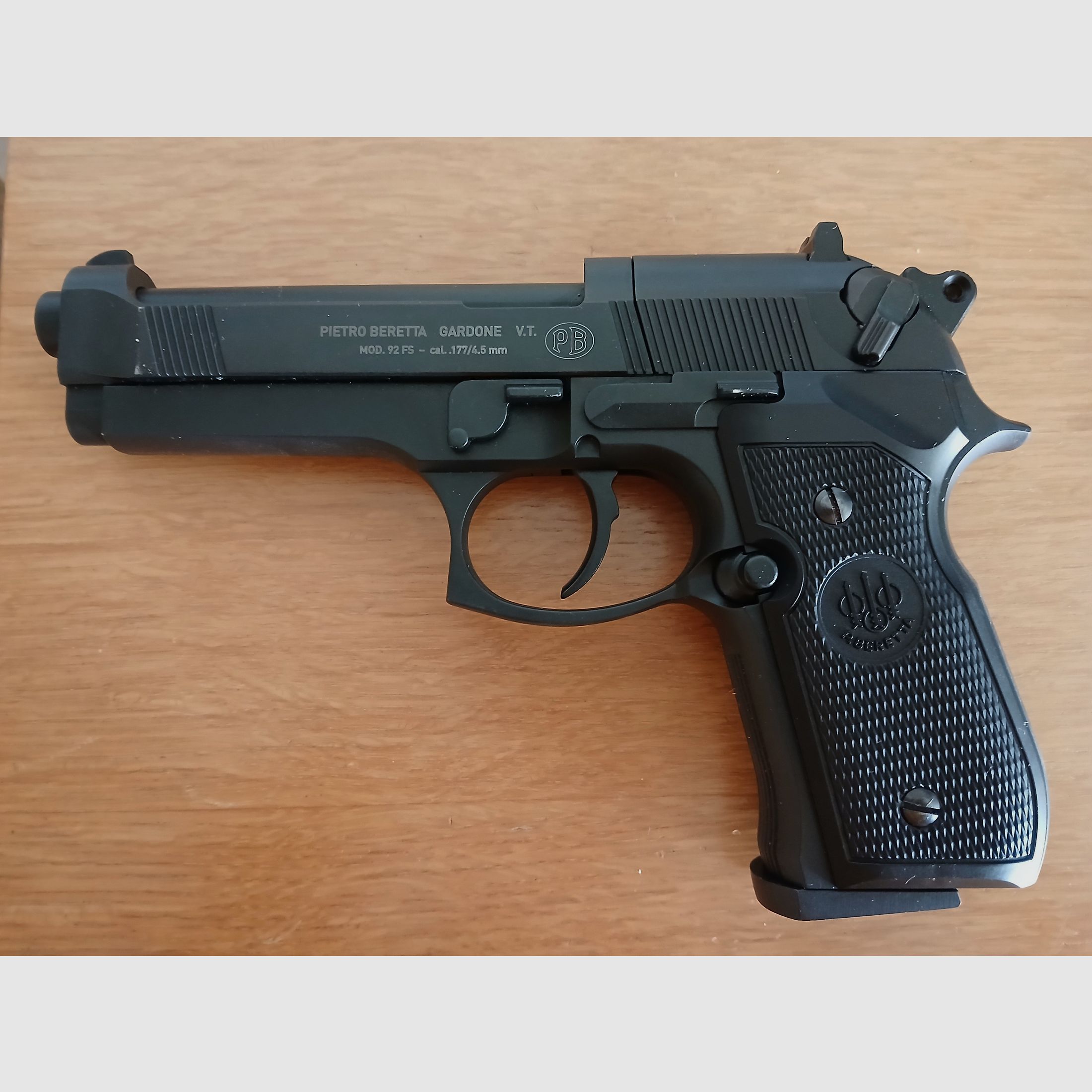 Beretta CO2 Pistole M92 FS 