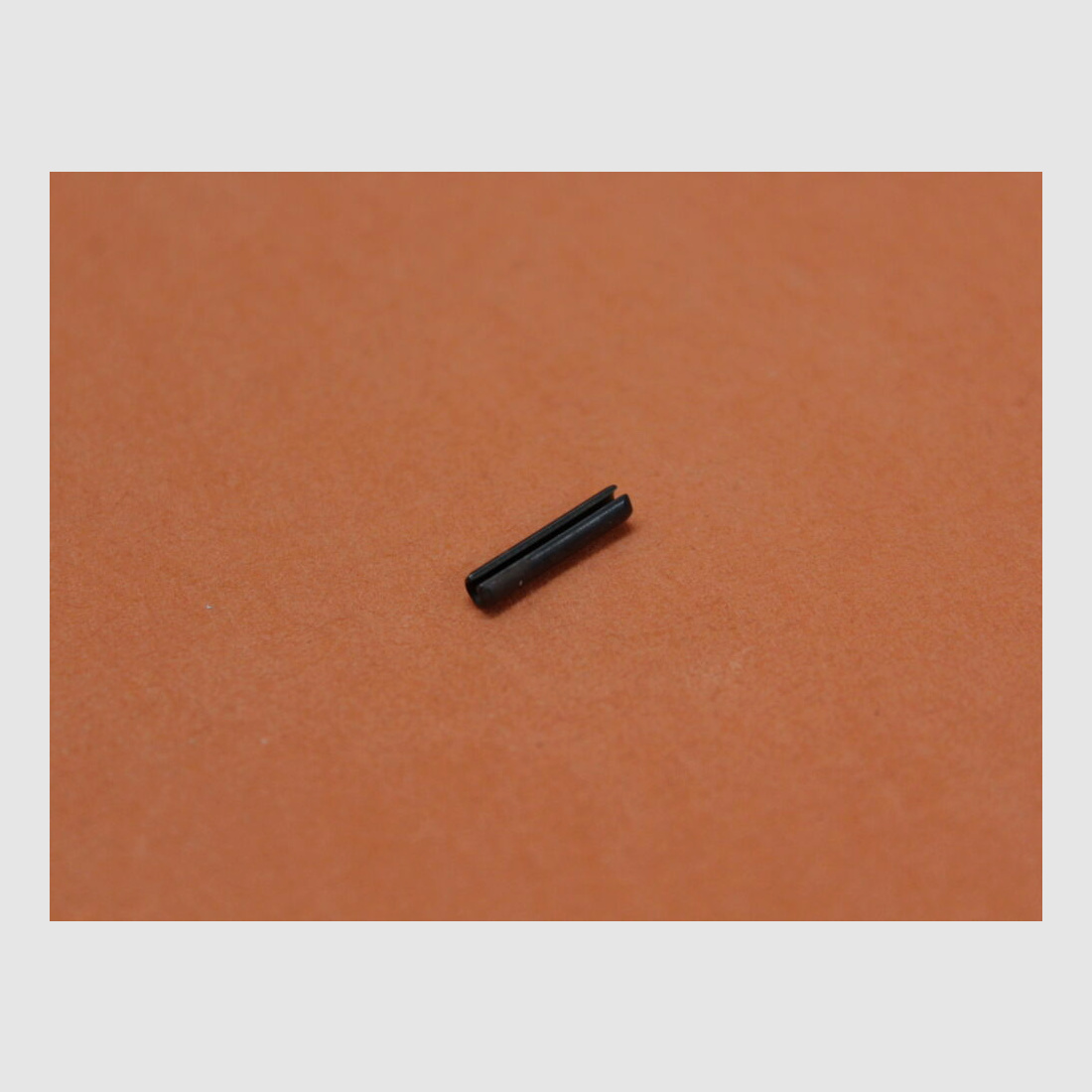 DPMS AR-15: Bolt Catch Roll Pin DPMS (231-000-092) Spannstift voor sluiting vanghebel
