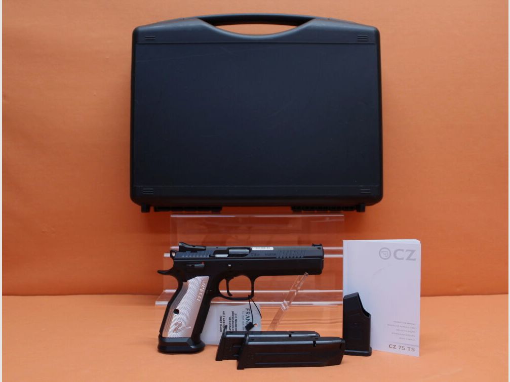 CZUB Ha.Pistole 9mmLuger CZUB CZ 75 TS2 Tactical Sports Silver 134mm Lauf/ Alu-Griffschalen