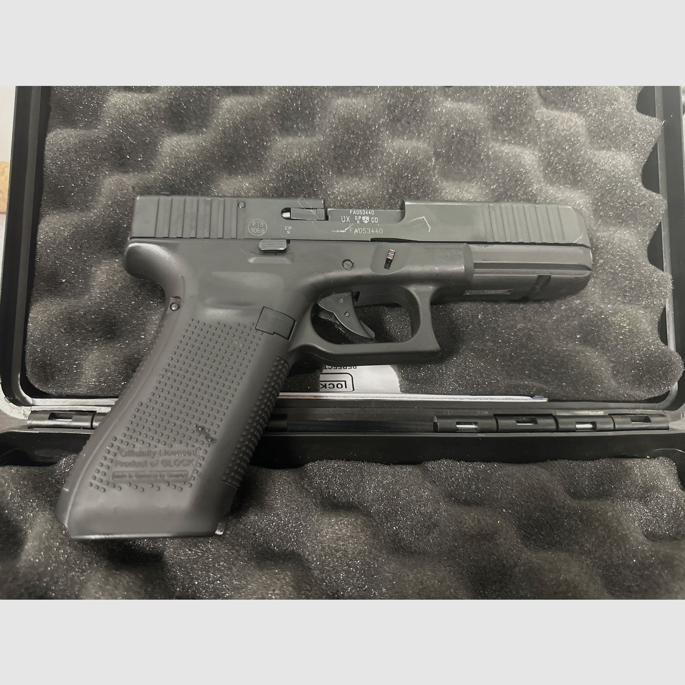 Glock 17 Gen 5 9mm Pak