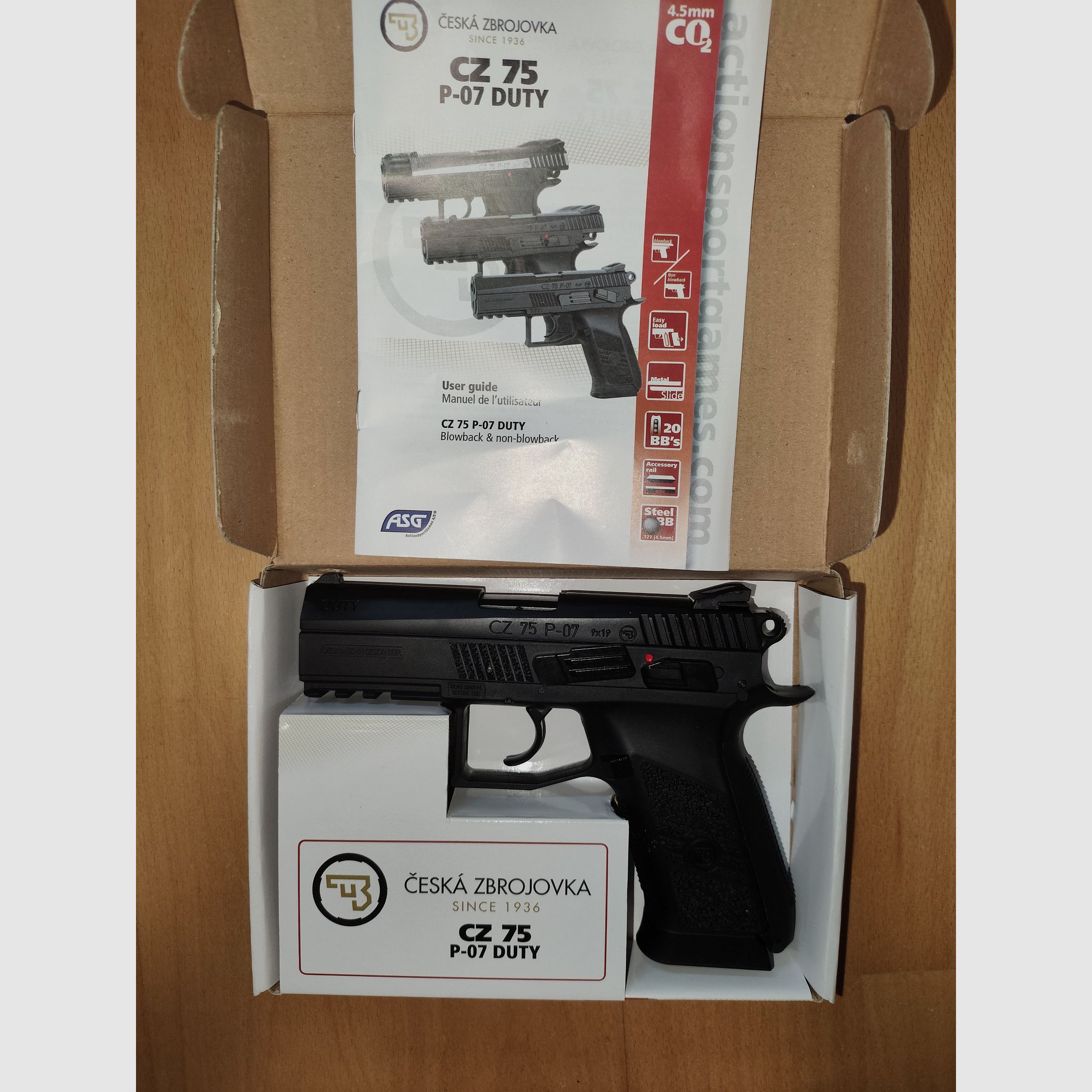 CZ 75 P-07 Duty 4,5 mm Stahl BB Pistola Co2 Blow Back, immagine 2 di 5