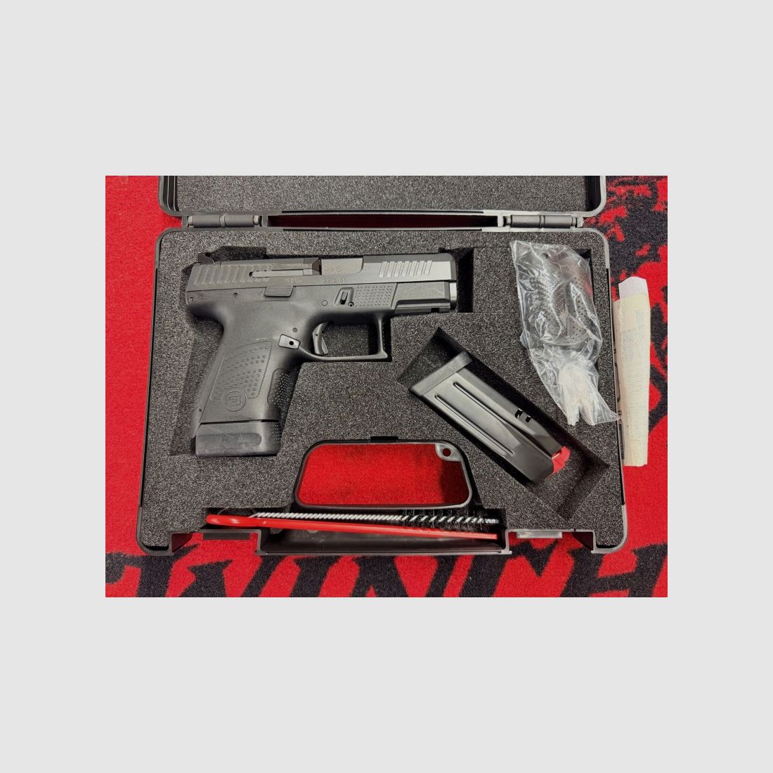 CZ P-10 S OR 9 mm gebraucht, Bild 3 von 4