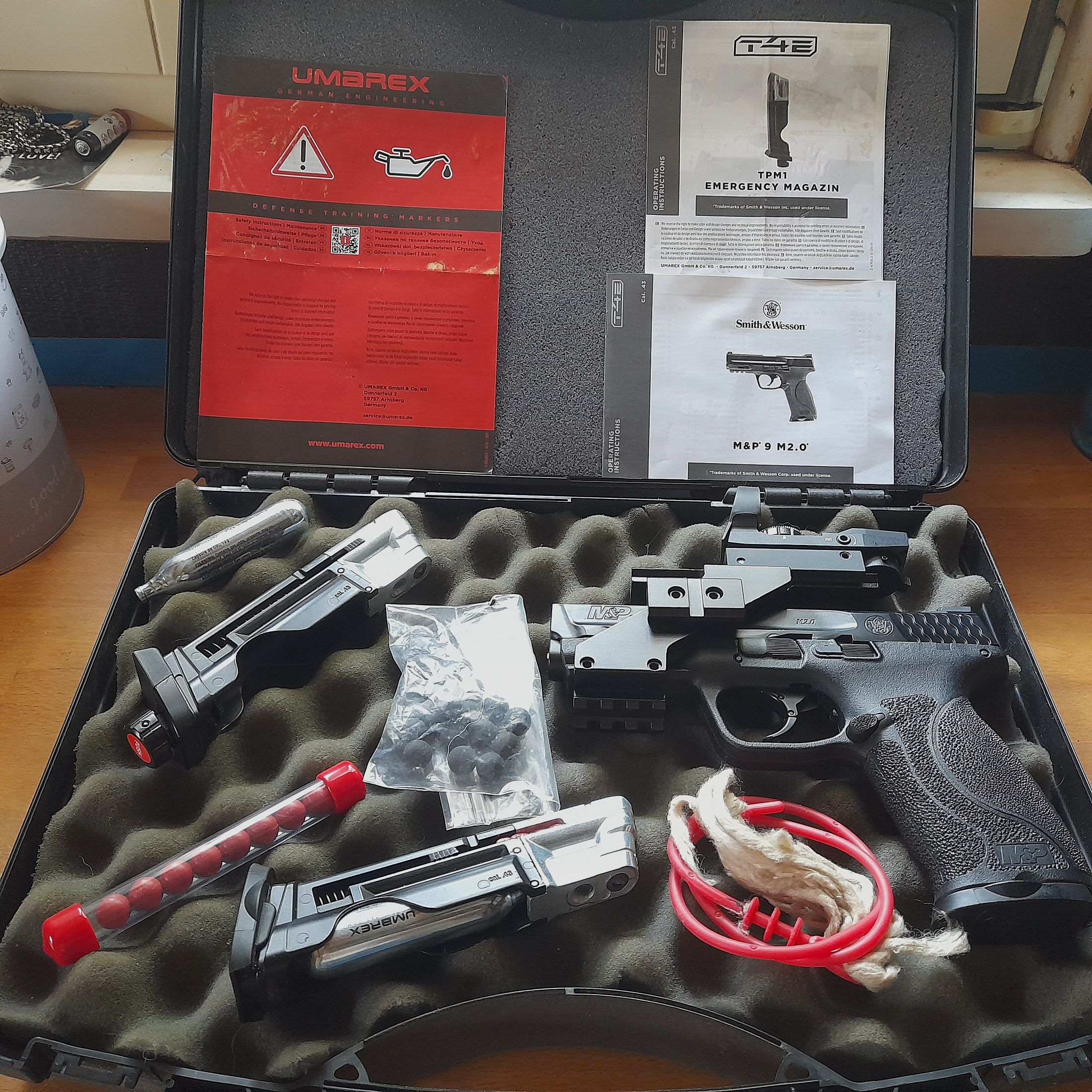 Umarex Smith & Wesson M&P9 M2.0 mit 2 TPM Magazinen im Koffer Set