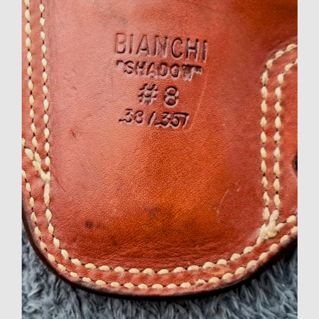Bianchi  Gürtelholster  2  /  aus  den  USA 