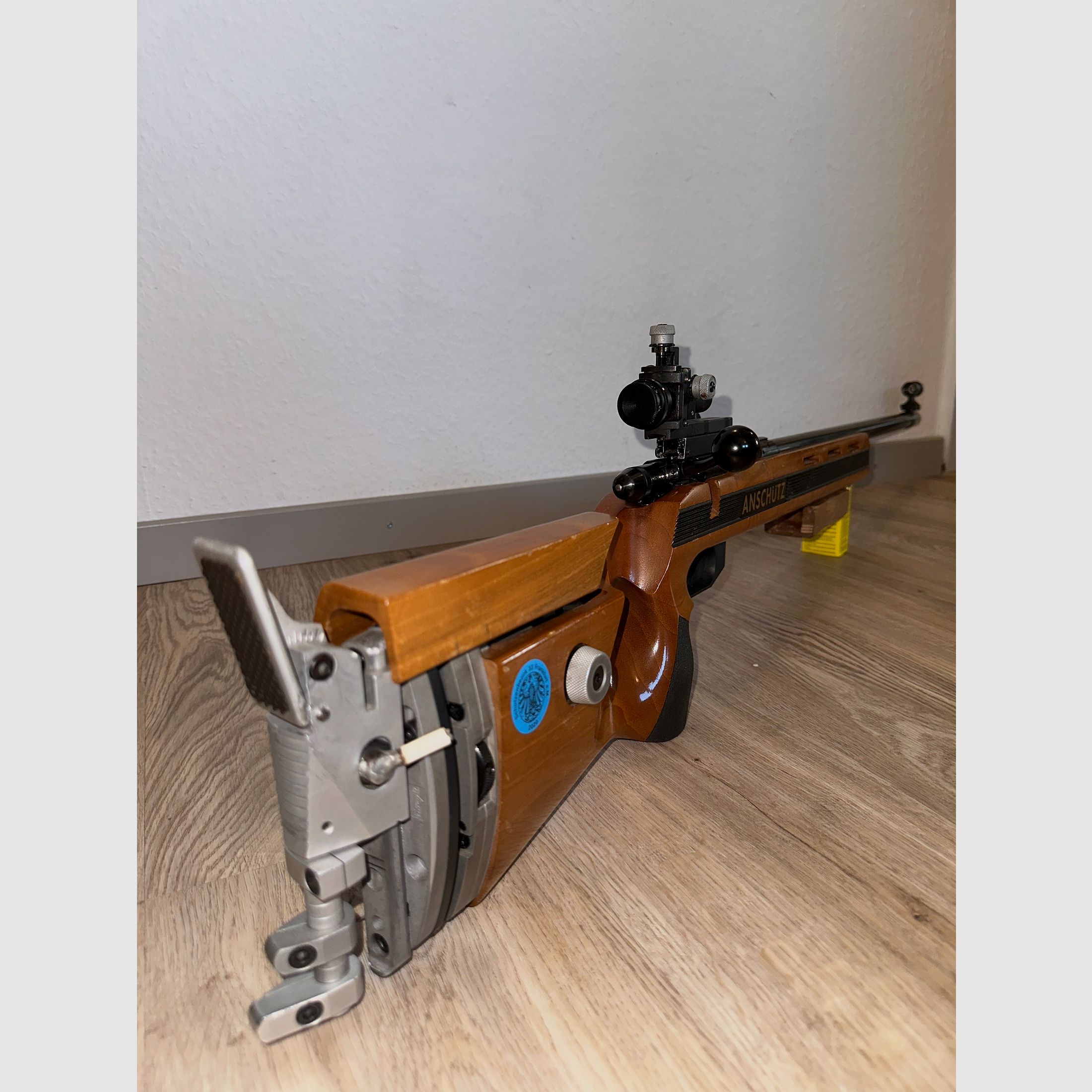 Karabin Anschütz Match 1807 KK – Kompletny zestaw w doskonałym stanie