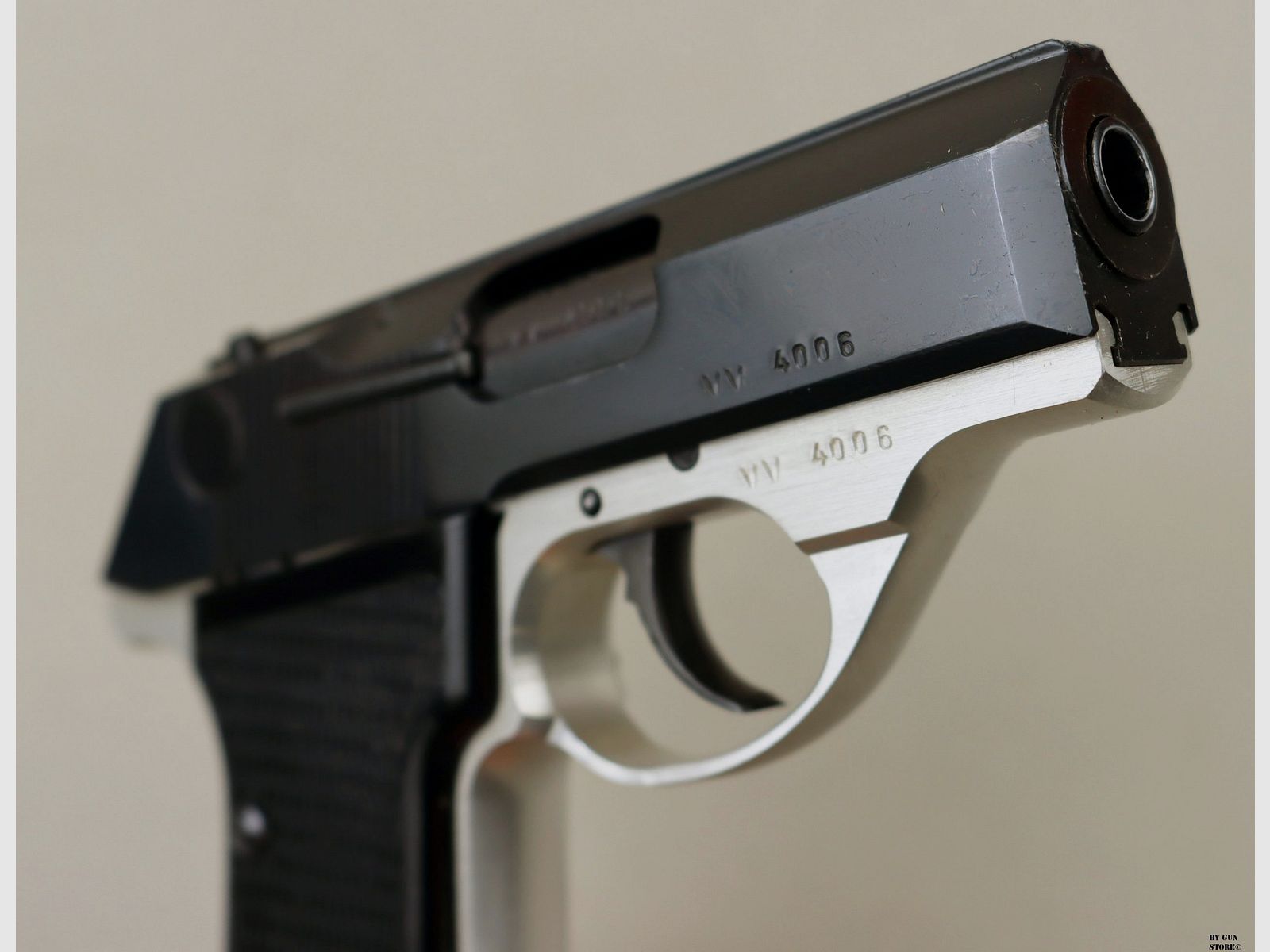 FEG mod. R78 Police Pocket Pistol cal. 7.65 mm matr. VV4006, image 7 of 11