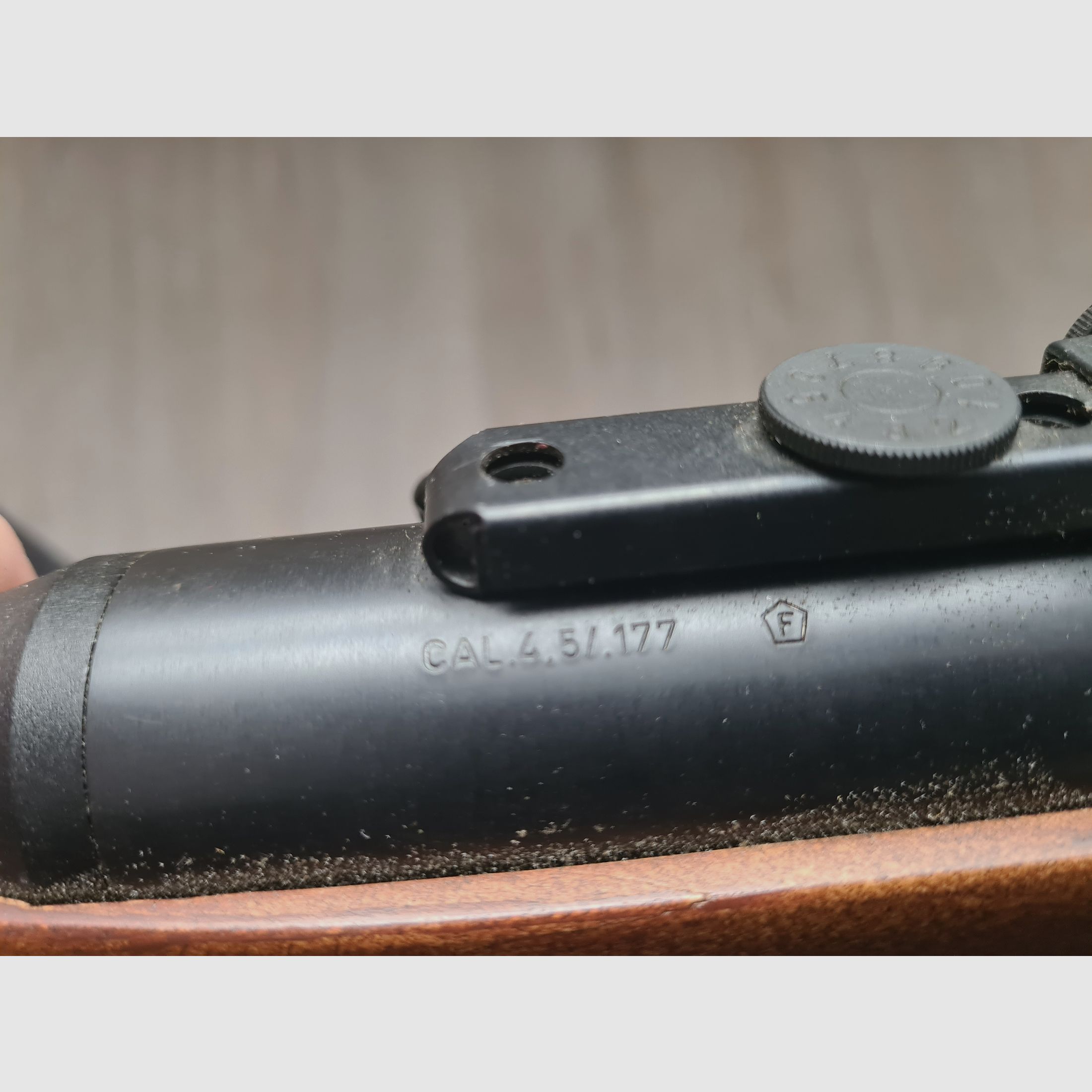 Diana 48 / 52 F-Version Seitenspanner – sehr guter Zustand – mit ZF & Tasche