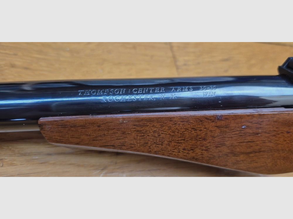 Sehr schöner Lauf für Thompson Center Pistol – Modell Contender – Lauf 10 Zoll – Kaliber 30-30 oder .30WCF – Rochester Waffen – Sehr schöner Schaft – Wunderschöner runder Lauf mit prächtigen Zügen – 100% Brünierung – Schönes Stück für Training und Präzision – TBE++/TBE+++, Bild 1 von 17