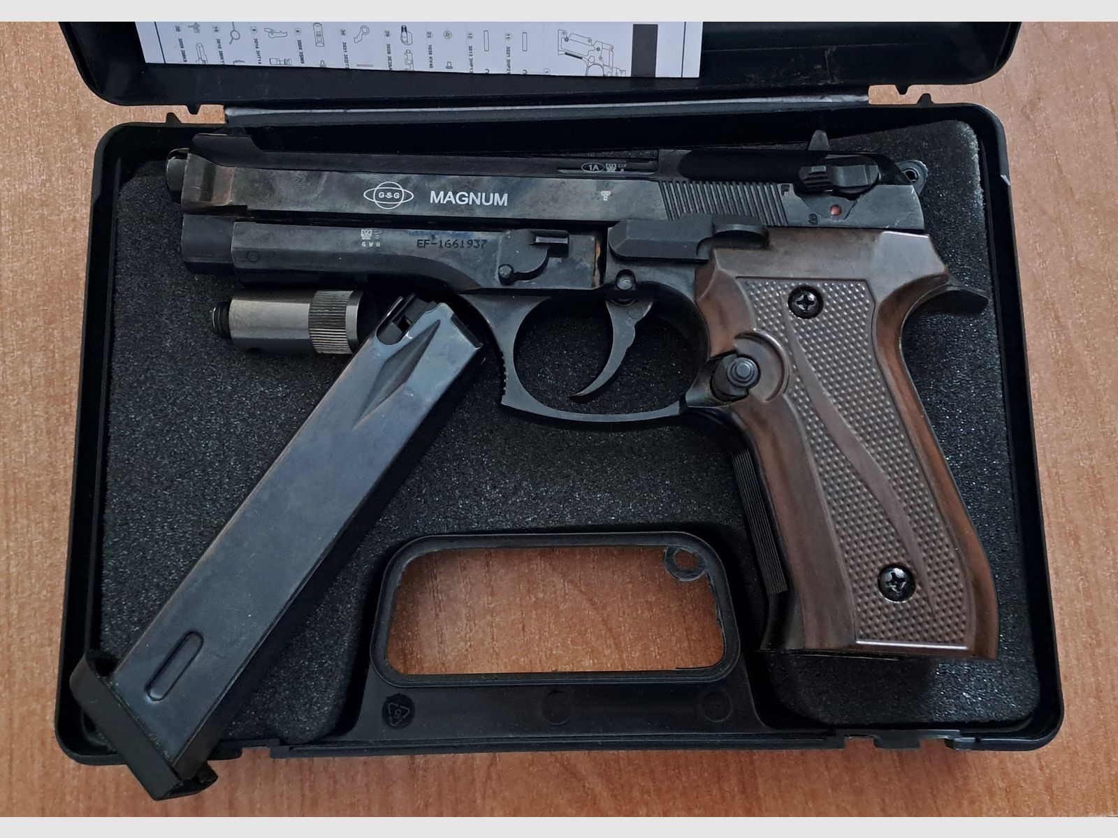 Ekol Firat Magnum PTB 973 en calibre 9mm Bang avec accessoires !