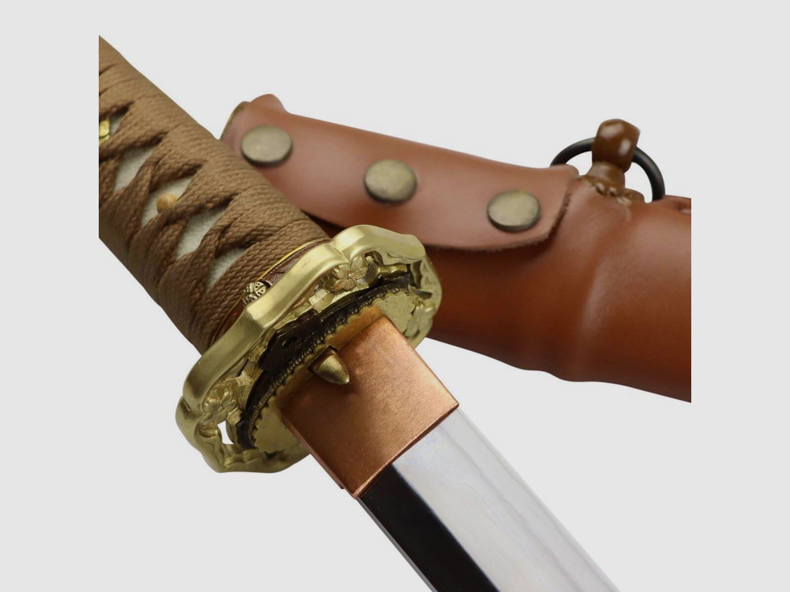 Gunto handcrafted high quality blade made of folded steel